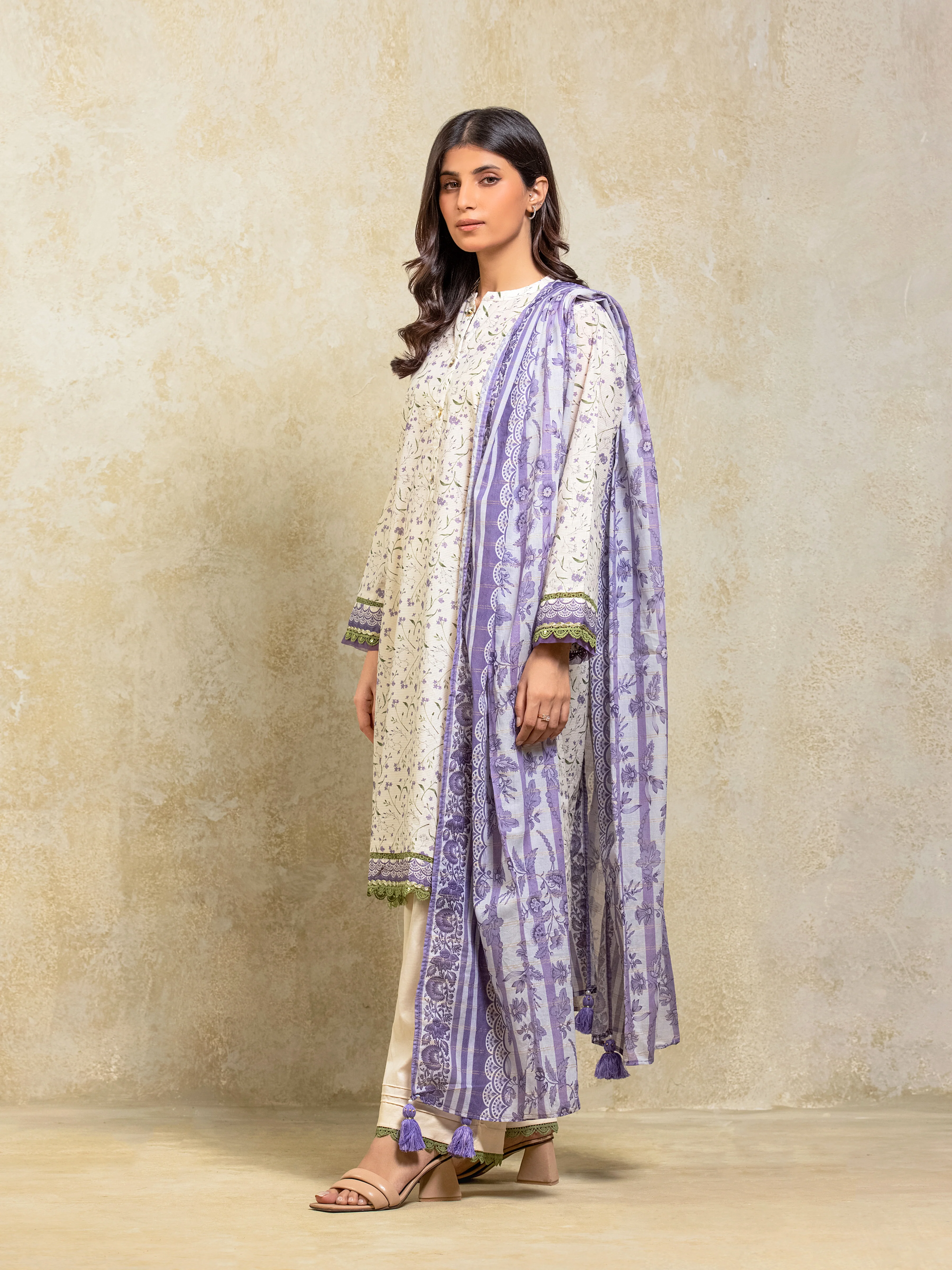 Printed Lawn Suit - EWTKP5-81727-3P - Image 5
