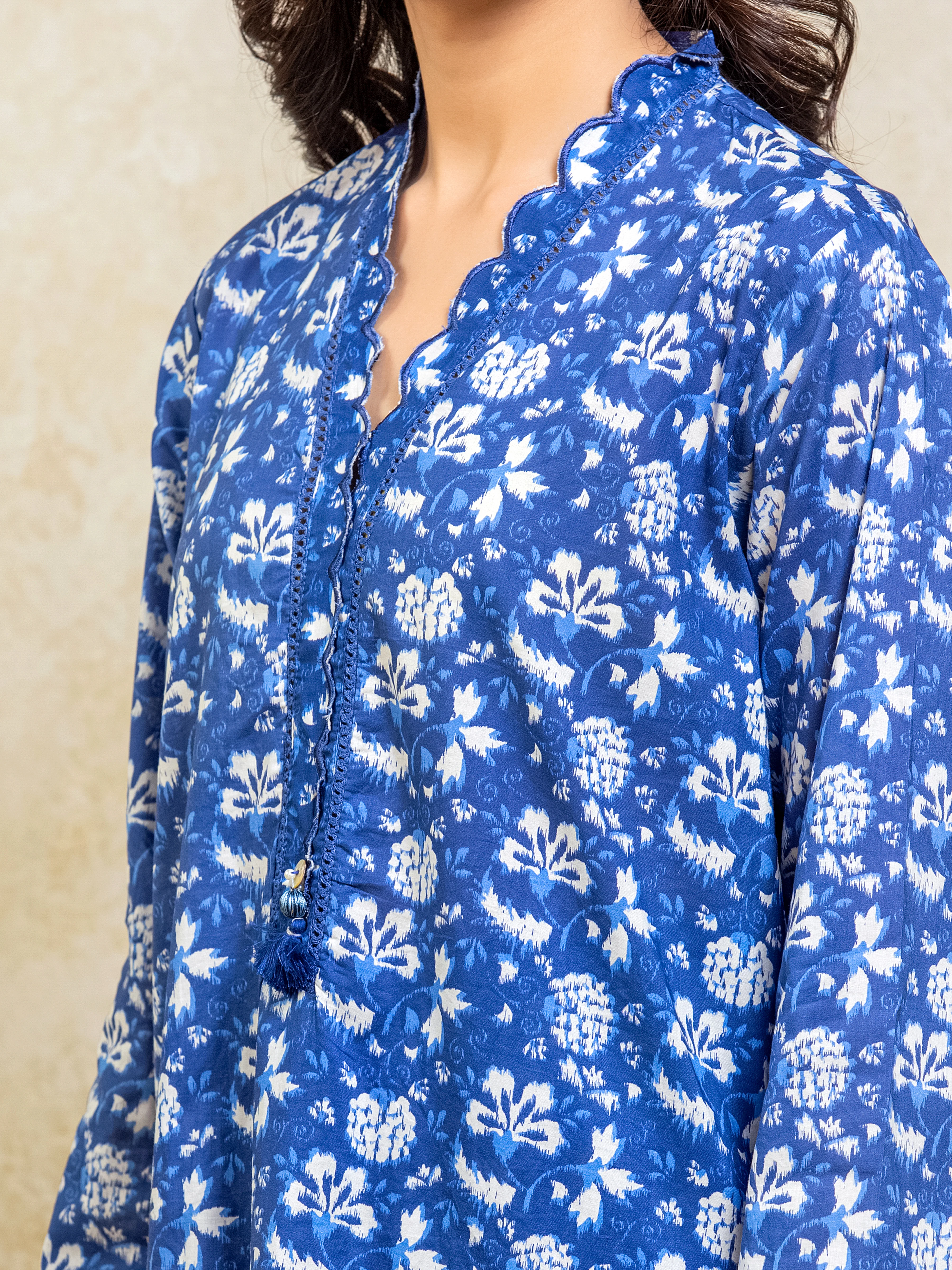 Printed Lawn Suit - EWTKP5-82018-3P - Image 3