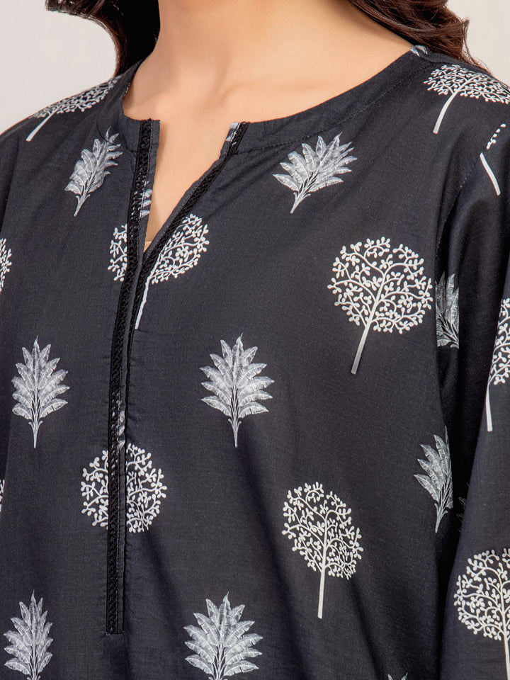 Printed Lawn Suit - EWTKP5-82021-3P - Image 3