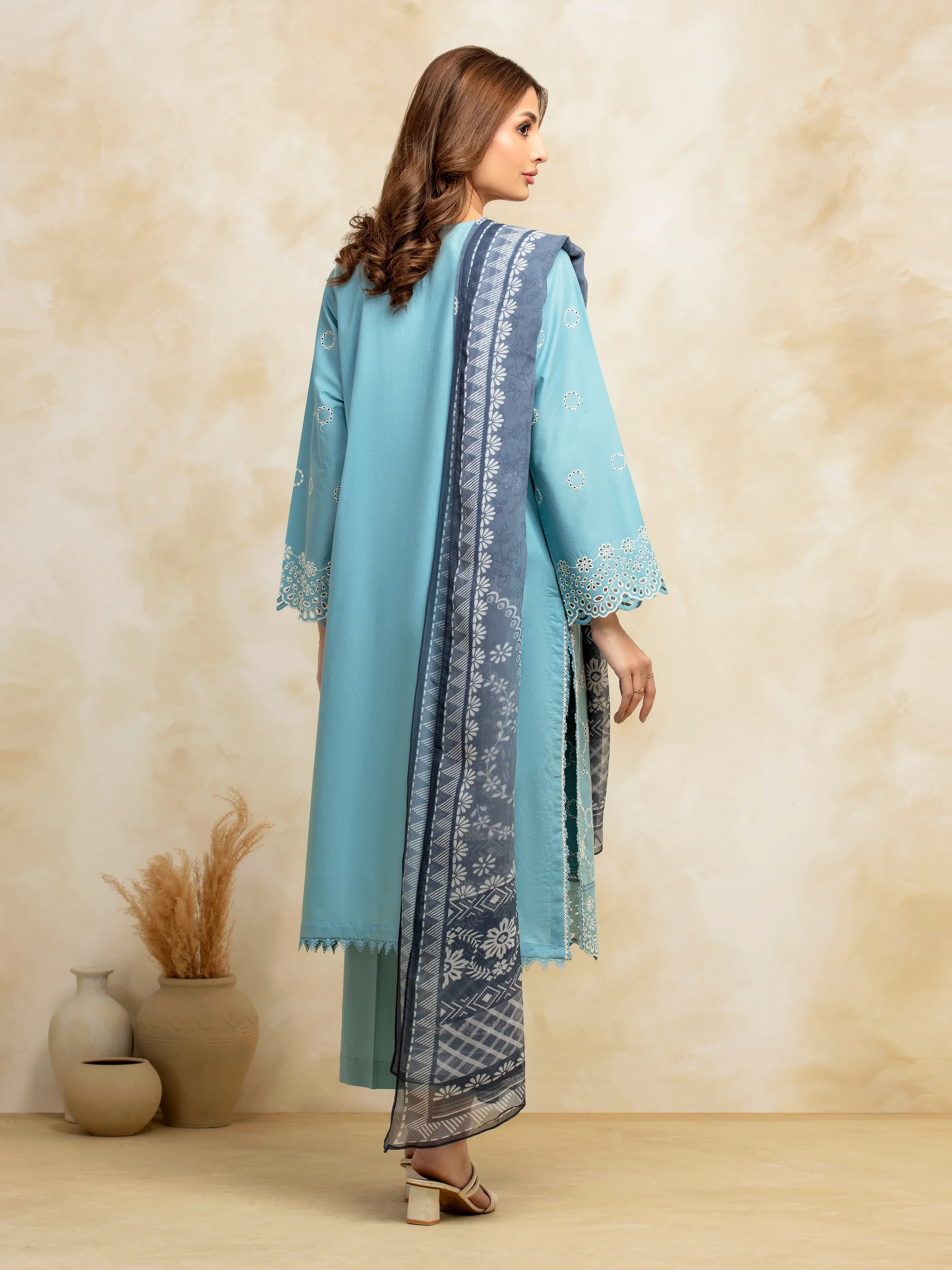 Embroidered Cambric Suit - EWU5V2-31024-3P - Image 4