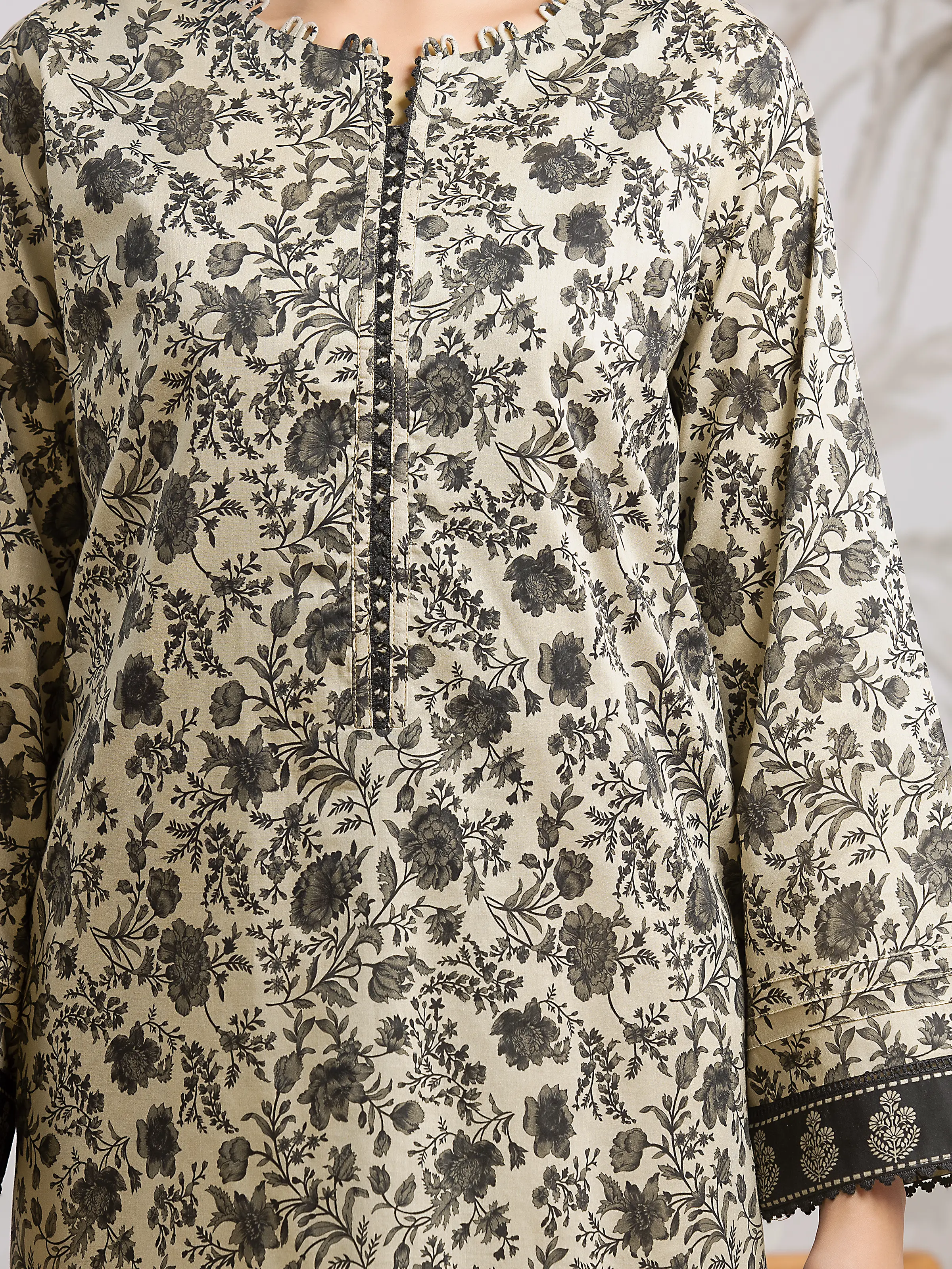 Printed Khaddar Suit - EWU24A3-29614-3P - Image 3