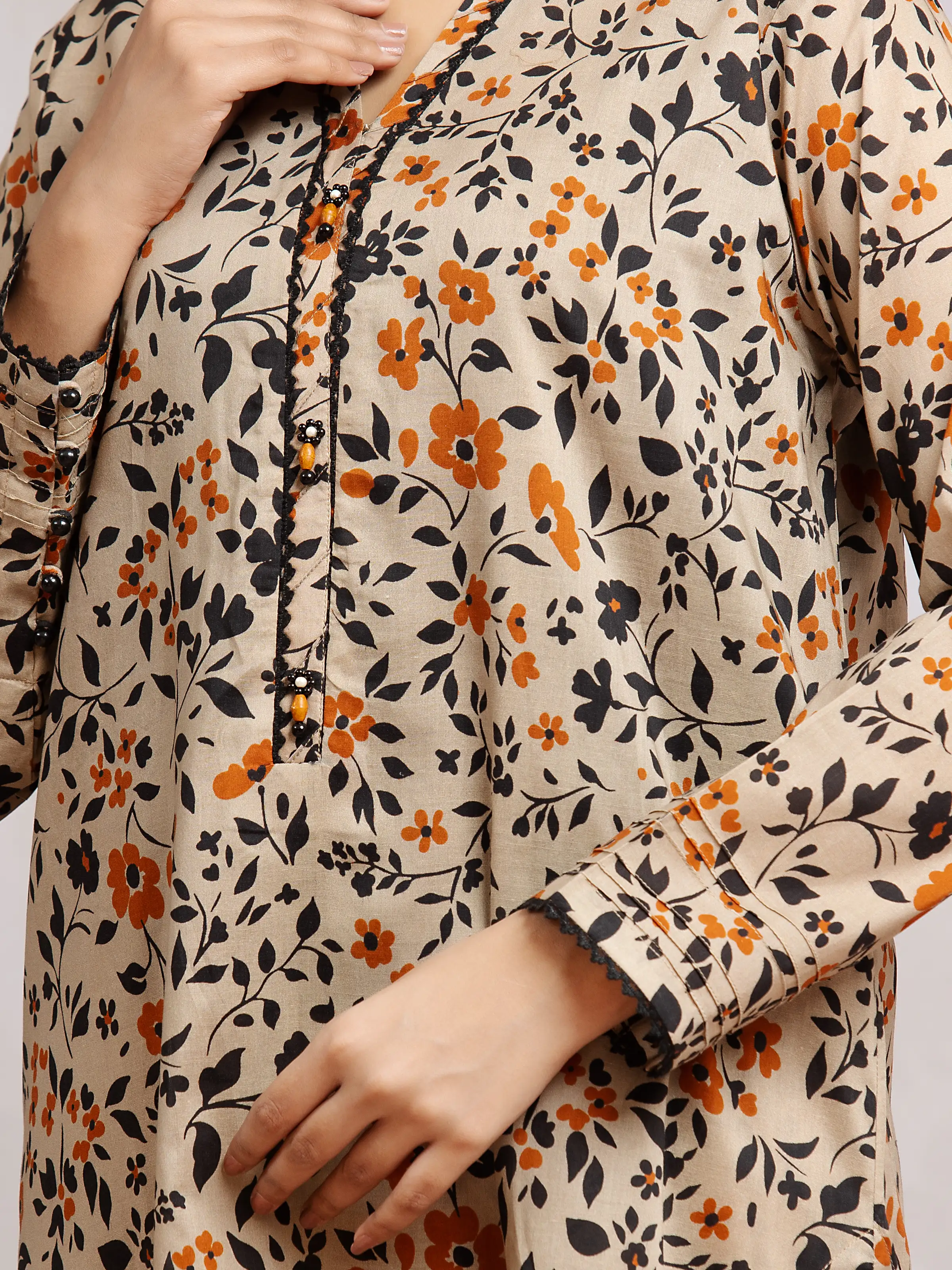 Printed Khaddar Suit - EWU24A3-29807-3P - Image 4