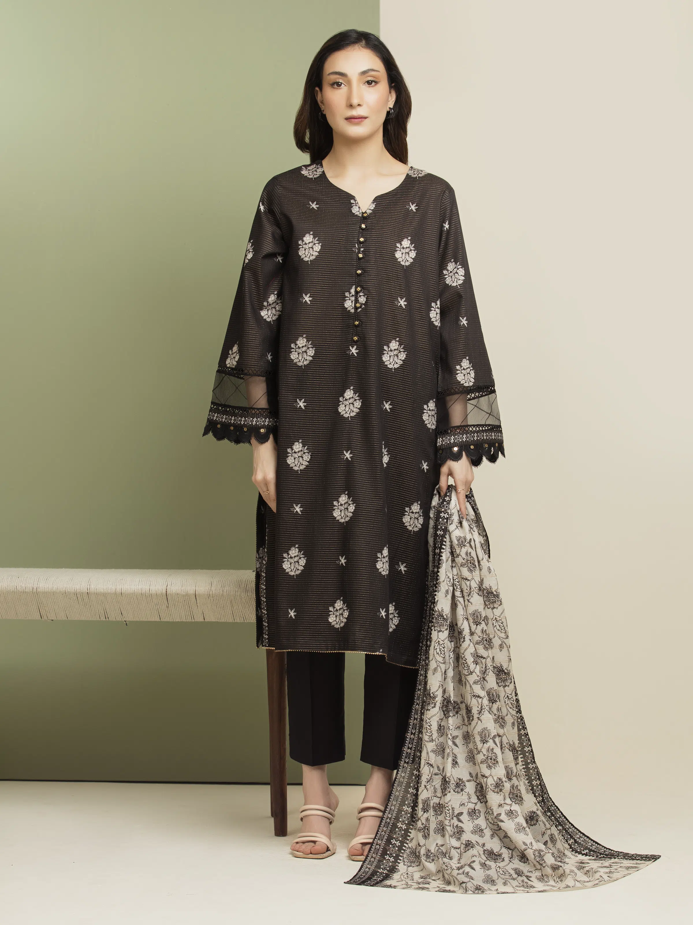 Printed Zari Lawn Suit - EWU5M6-001-3P