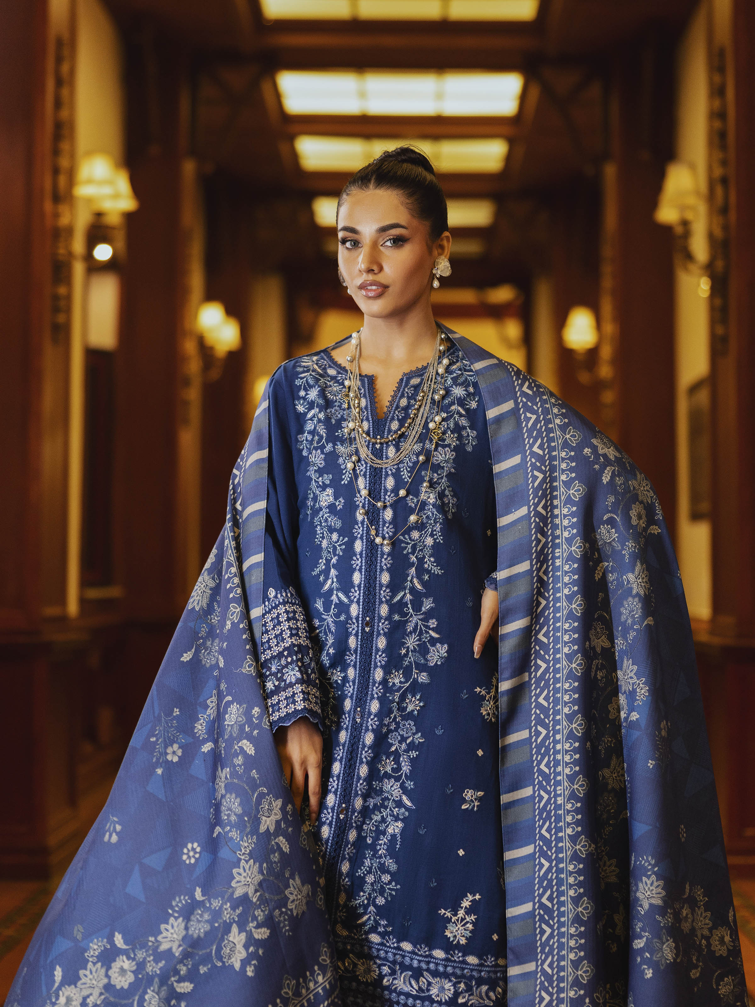 Embroidered Khaddar Suit - EWU5V11-32012-3P - Image 3