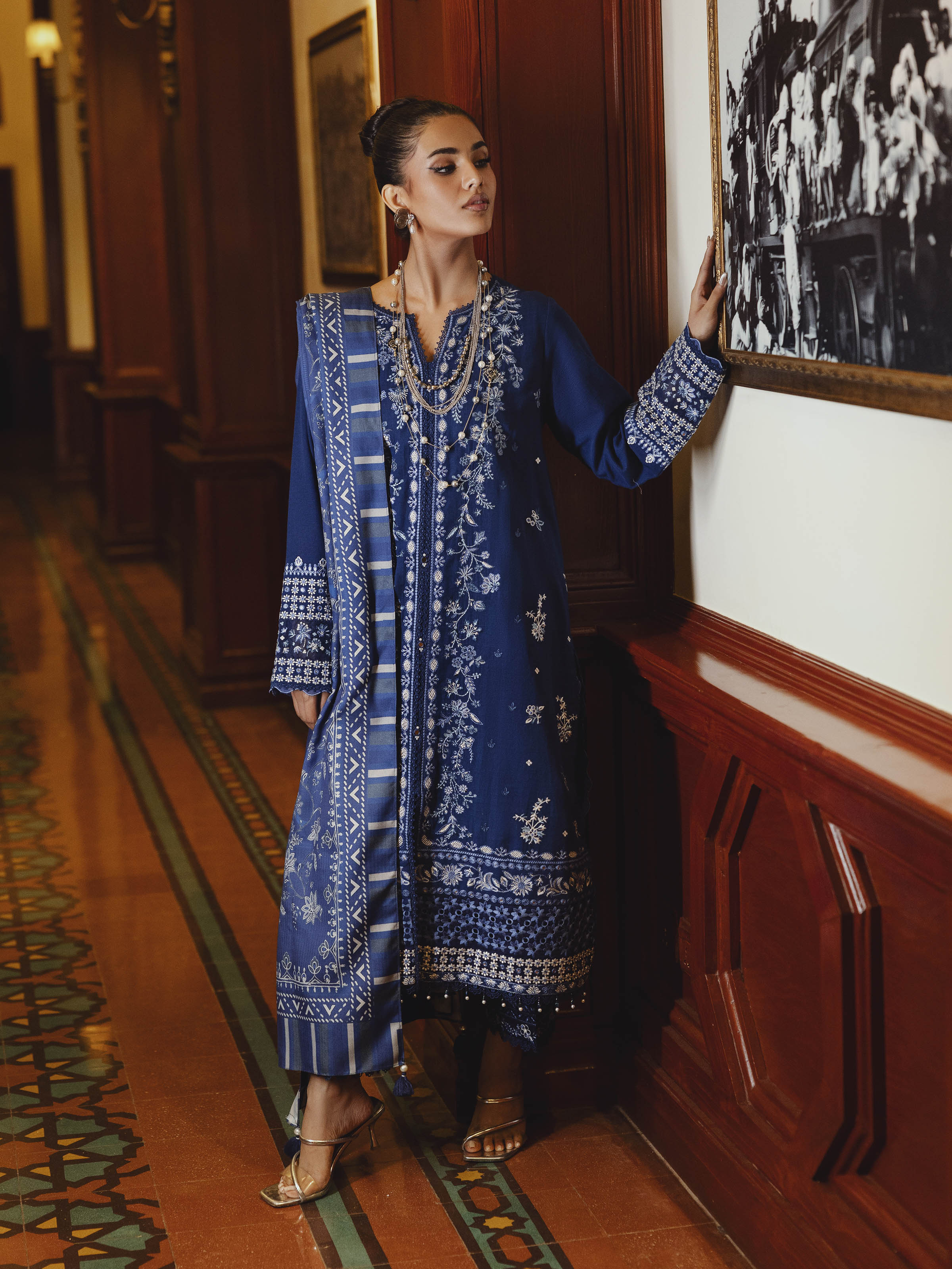 Embroidered Khaddar Suit - EWU5V11-32012-3P - Image 4