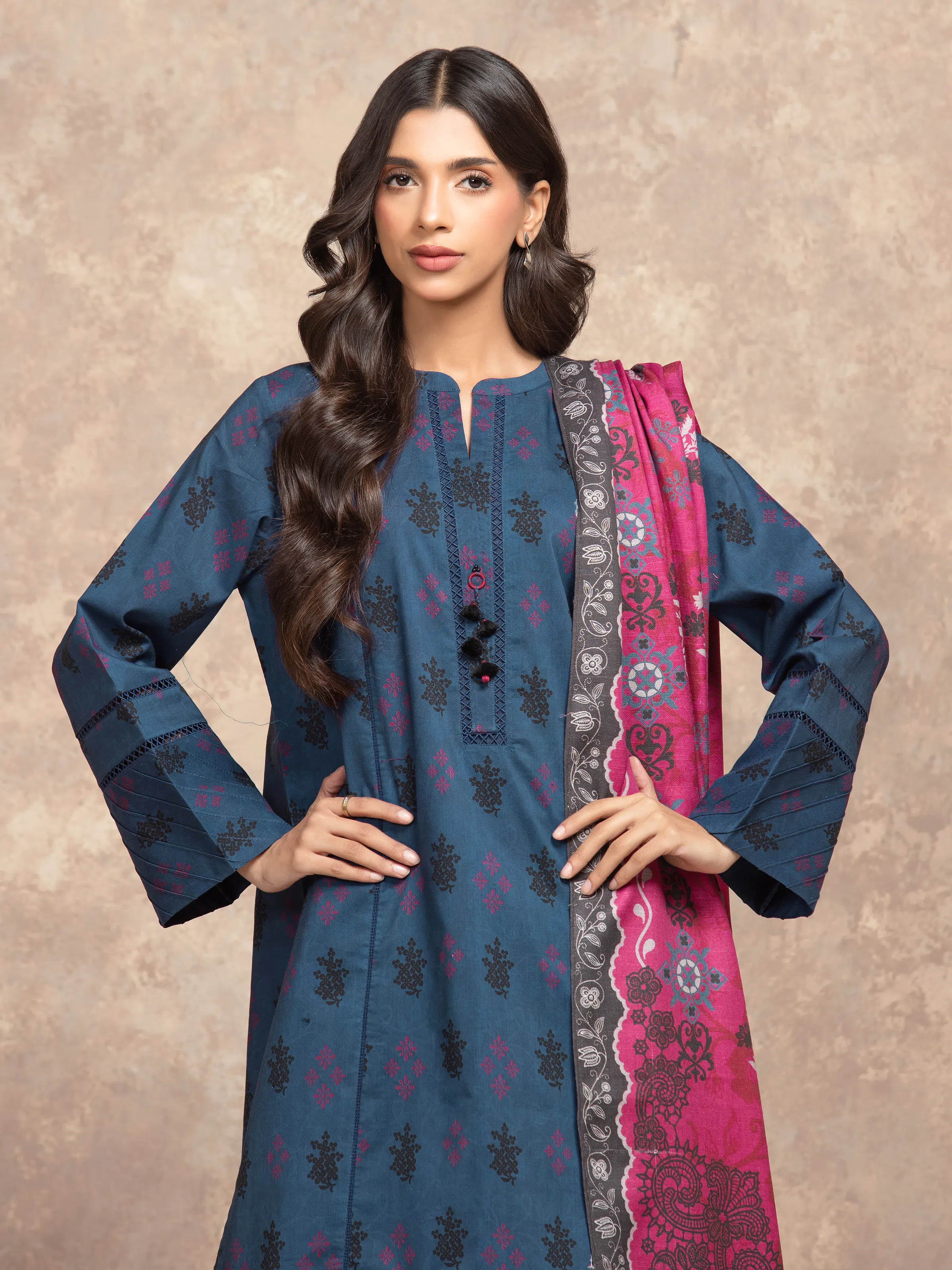 Printed Khaddar Suit - EWU5M3-031-3P - Image 2