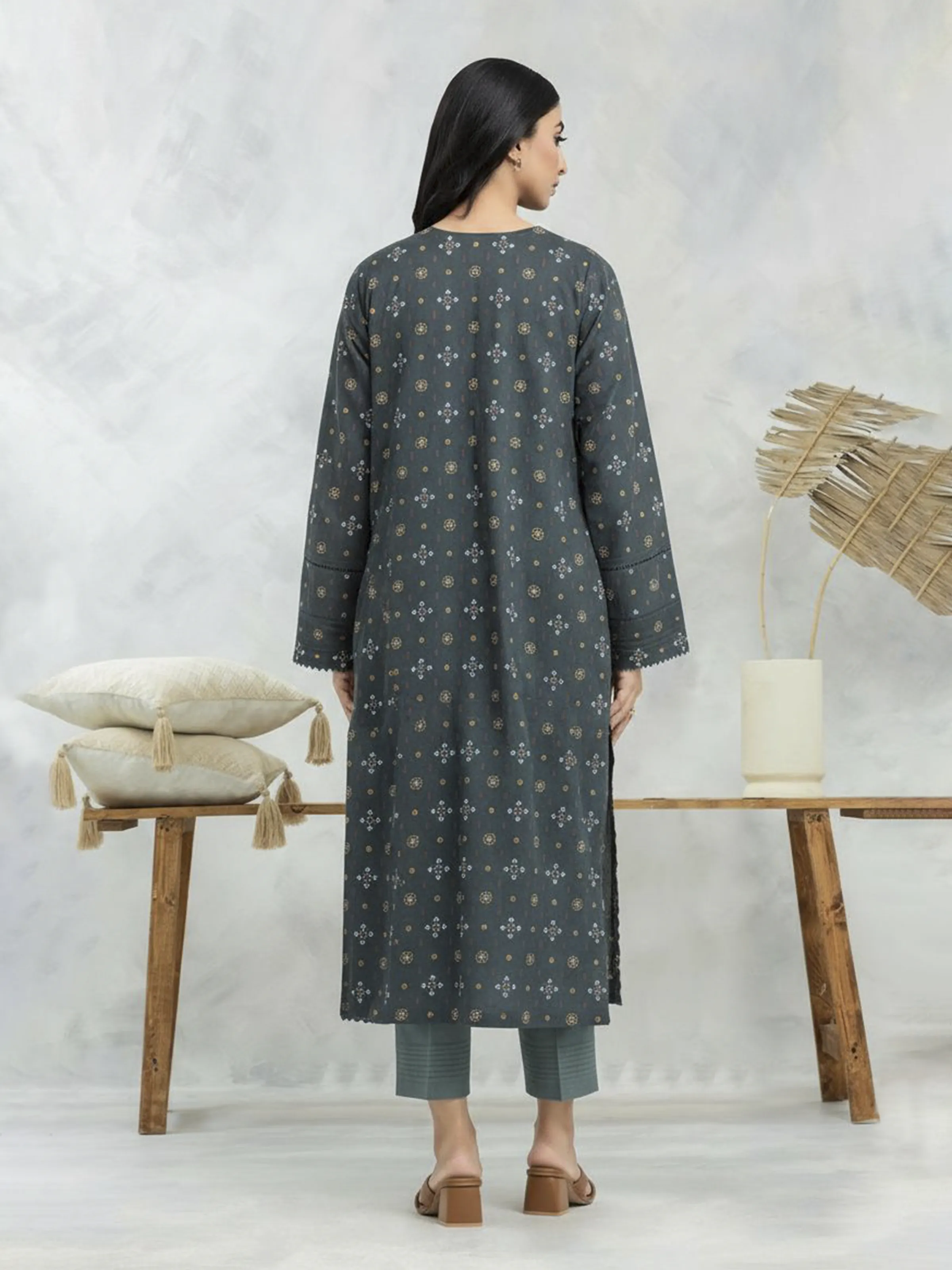 Printed Khaddar Shirt - EWU24A3-29319S - Image 2