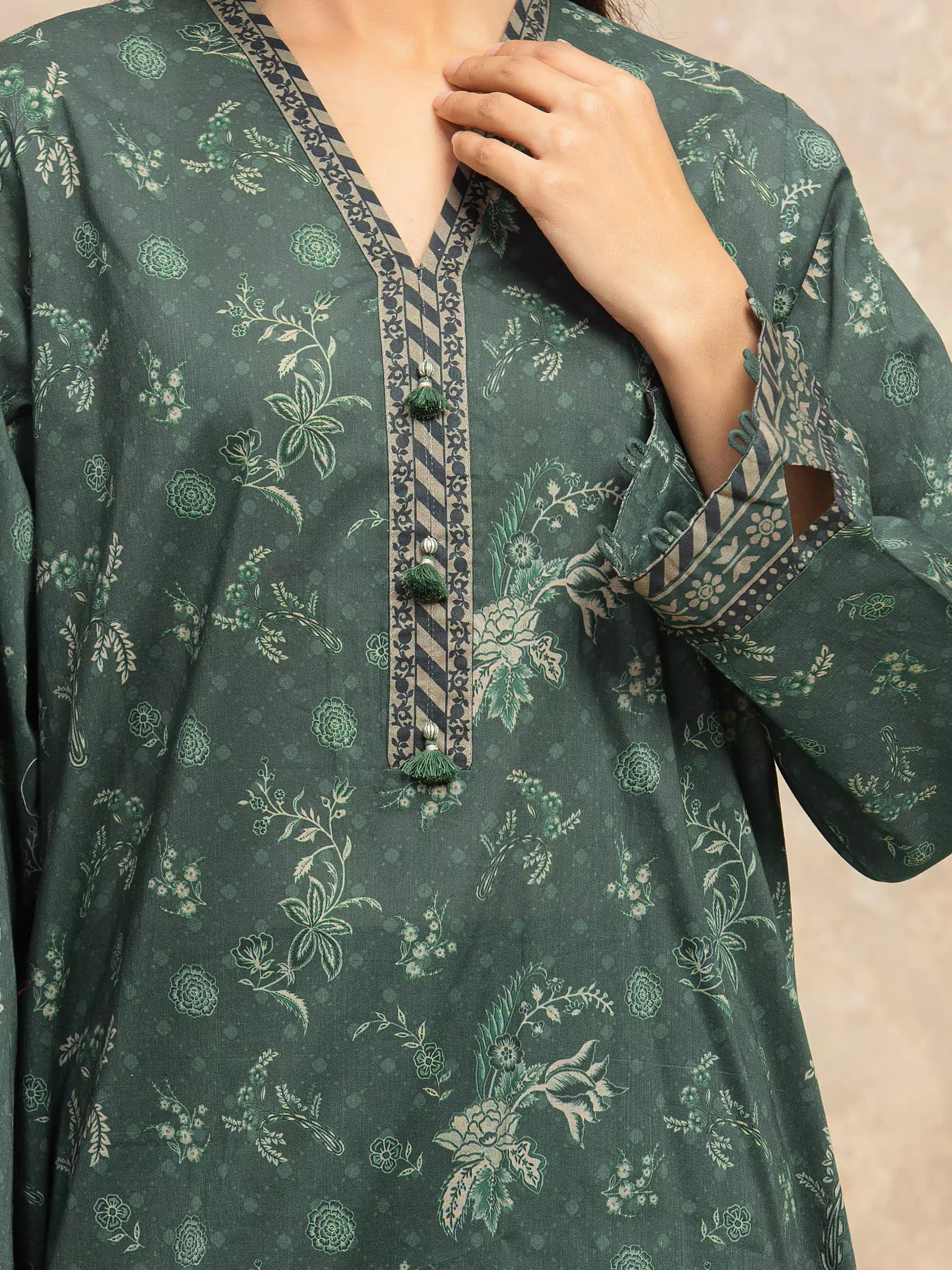Printed Khaddar Suit - EWU5M3-030-3P - Image 3