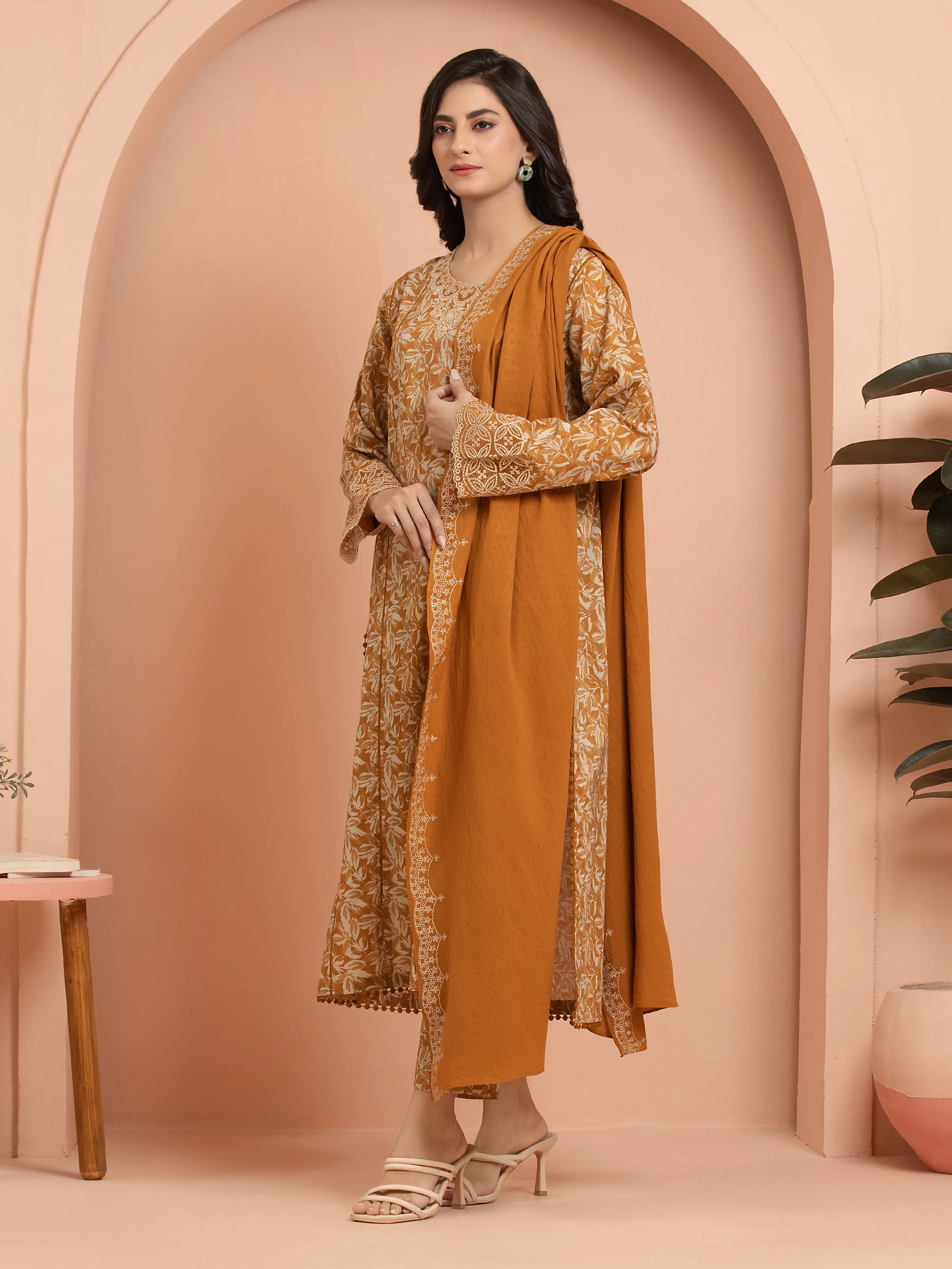 Embroidered Khaddar Shirt Trouser - EWU24V11-30198ST - Image 3