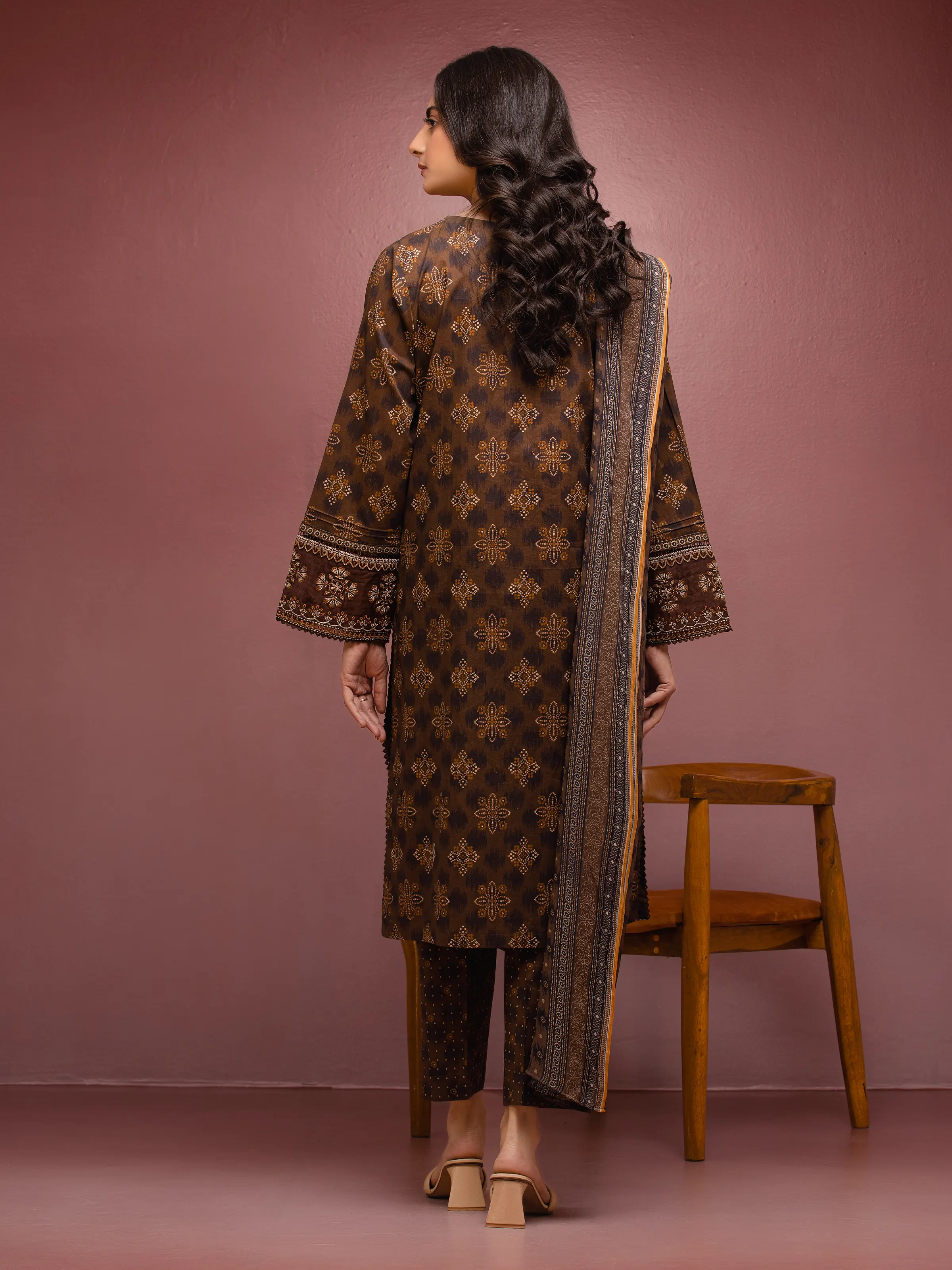 Embroidered Cambric Suit - EWU5V2-31040-3P - Image 2