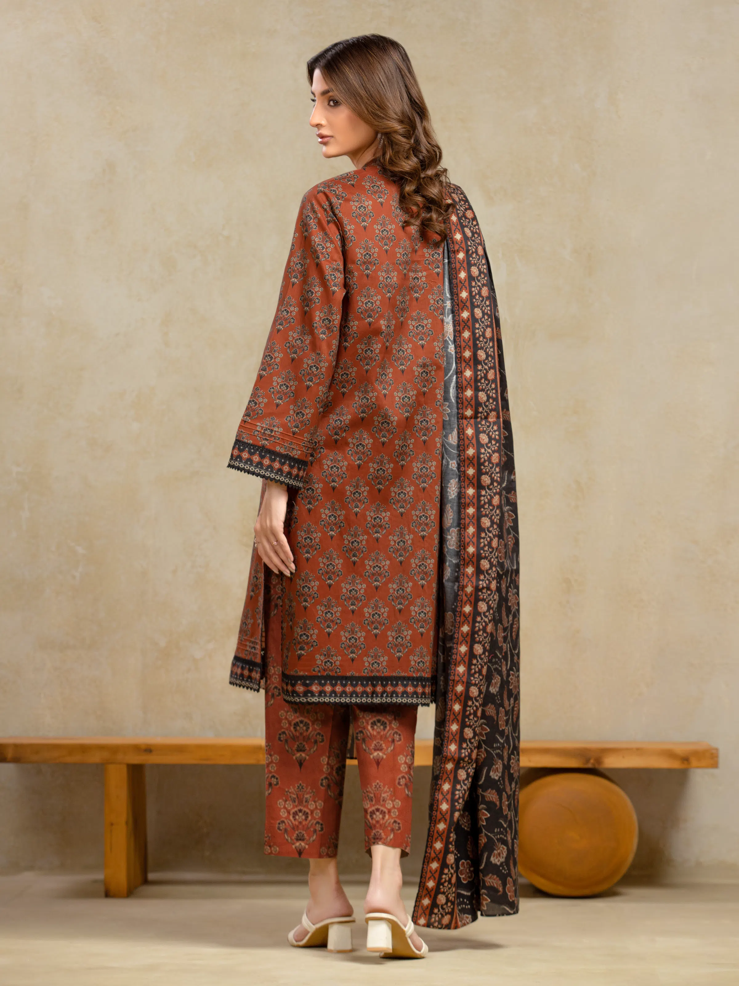 Printed Khaddar Suit - EWU5A3-36117-3P - Image 6