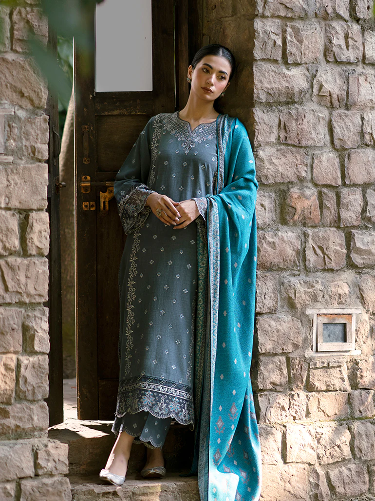 Embroidered Marina Twill Suit - EWU24V14-30209-3P