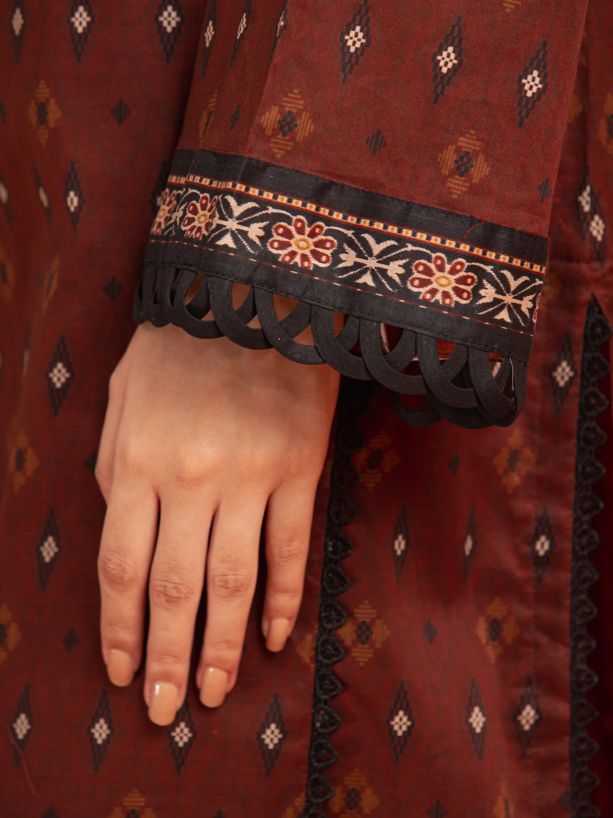 Printed Khaddar Suit - EWU24A3-27055-3P - Image 8