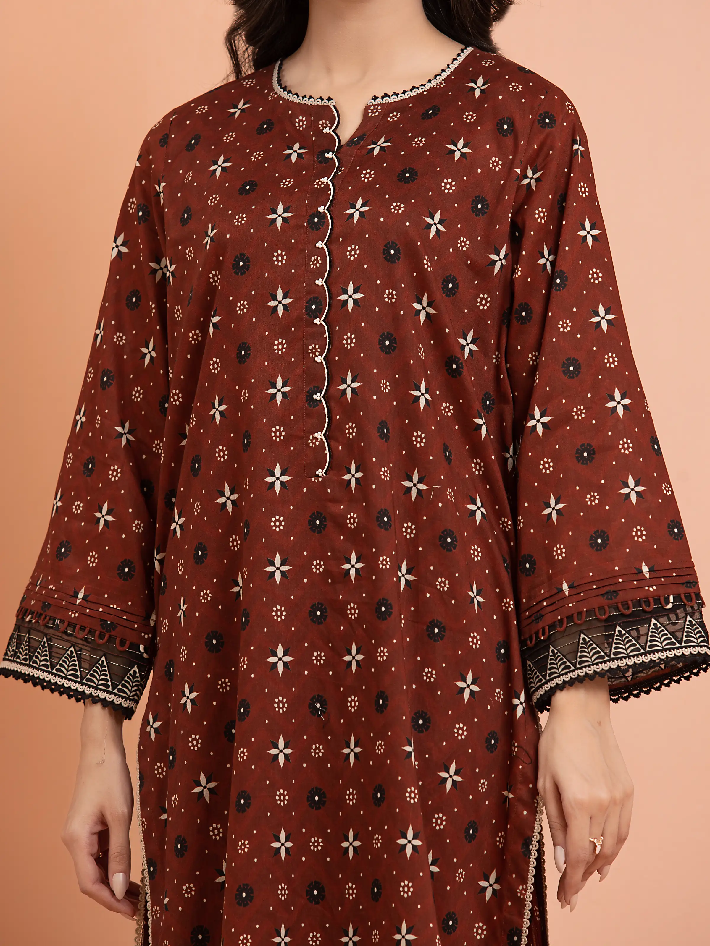 Printed Khaddar Suit - EWU24M3-076-3P - Image 4