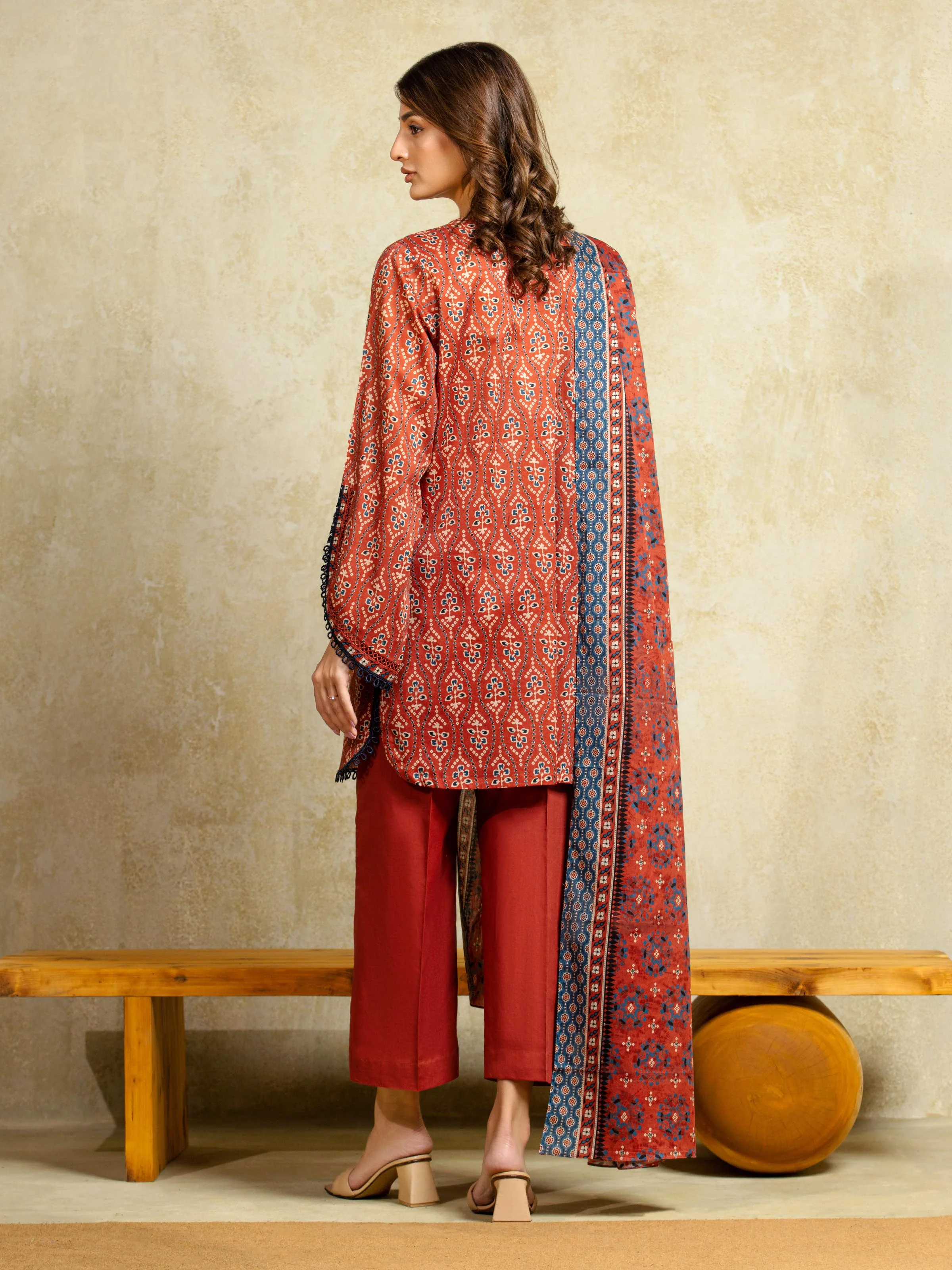 Printed Khaddar Suit - EWU5A3-35931-3P - Image 6