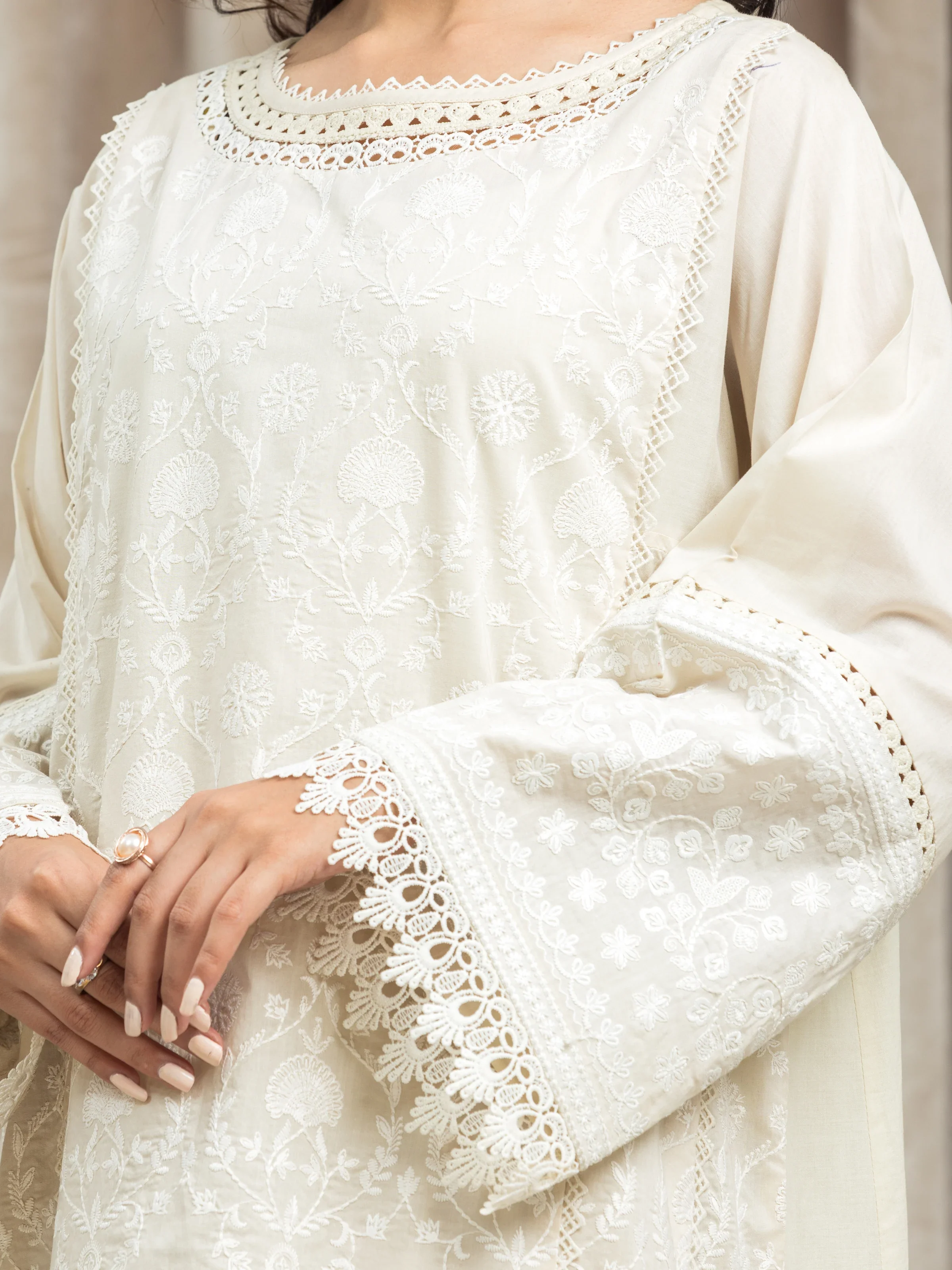 Embroidered Cambric Suit - EWU24V2-28624-3P - Image 3