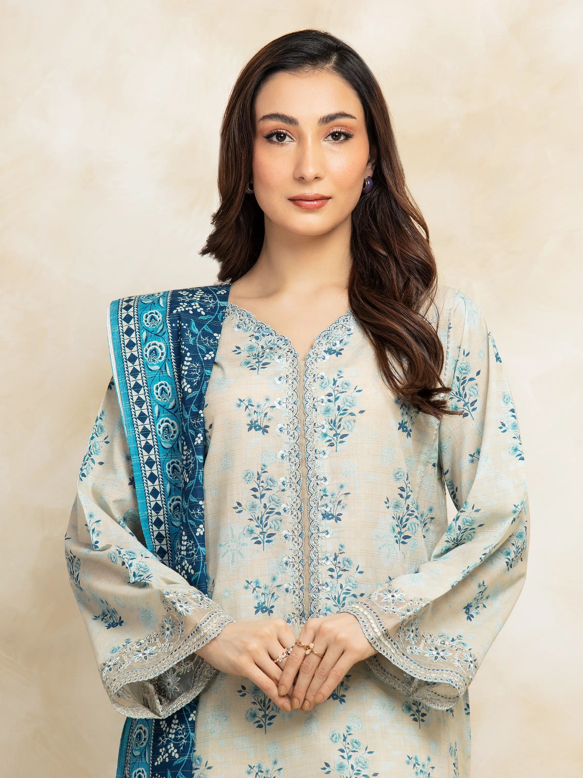 Embroidered Lawn Suit - EWU5V1-31184-3P - Image 2