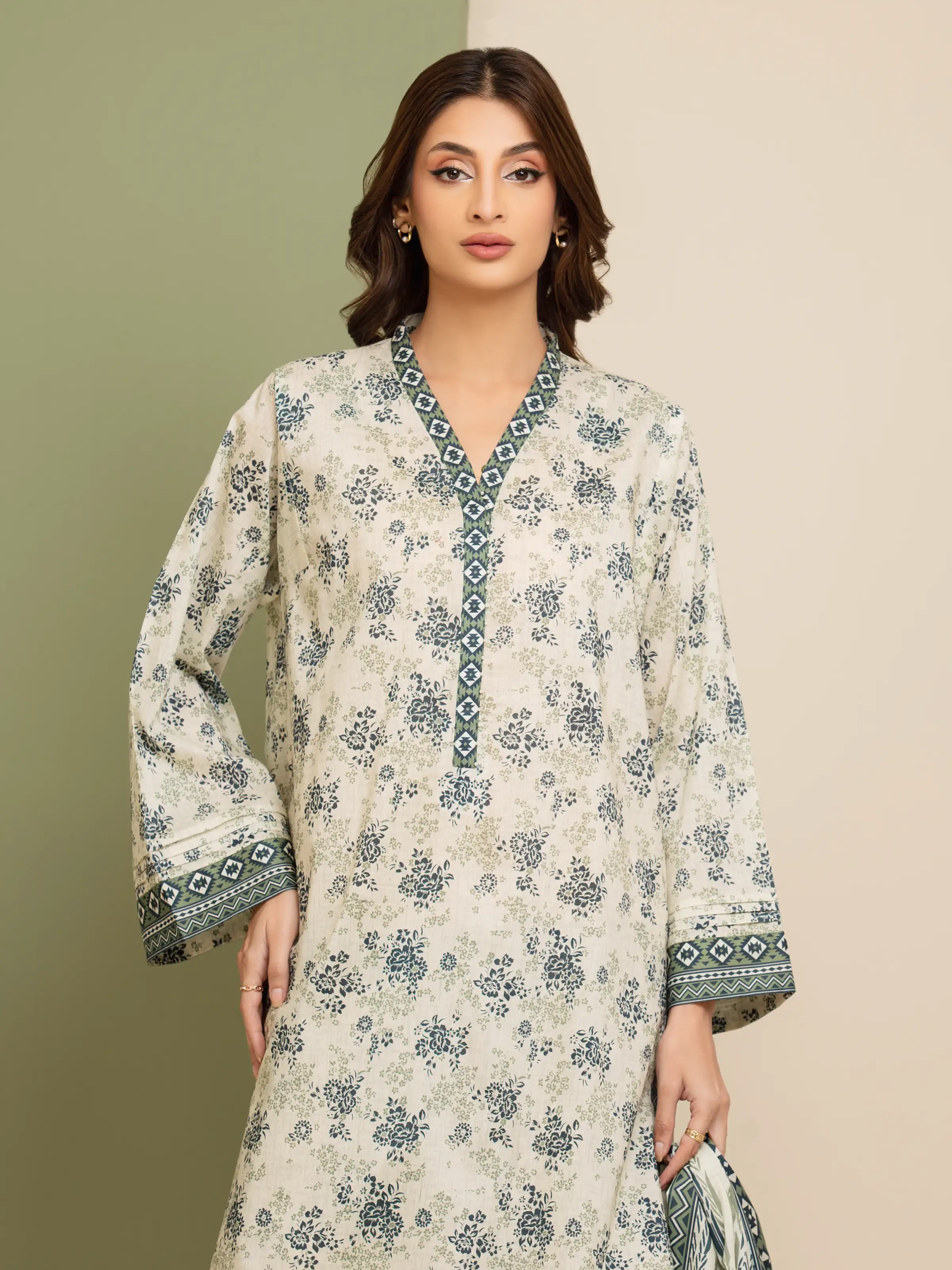 Printed Lawn Suit - EWU5A1-35140-3P - Image 4