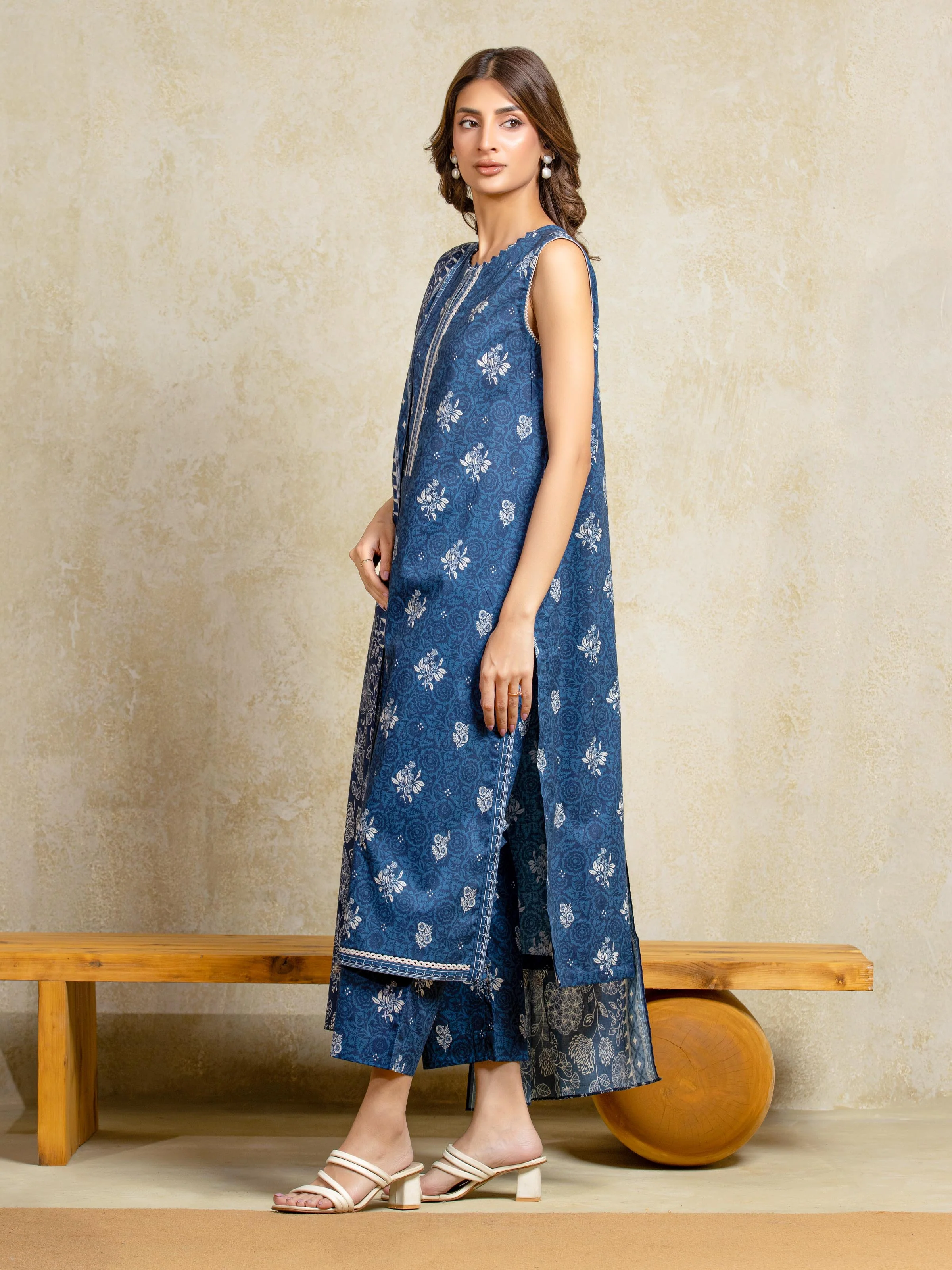 Printed Khaddar Suit - EWU5A3-36092-3P - Image 4