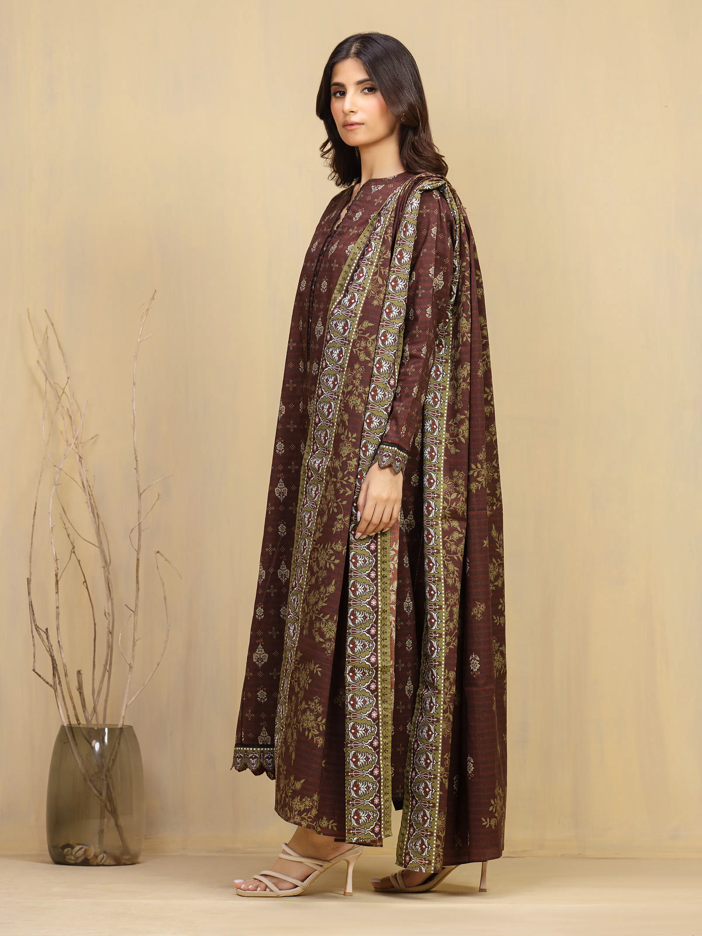 Printed Khaddar Suit - EWU5A3-36118-3P - Image 5