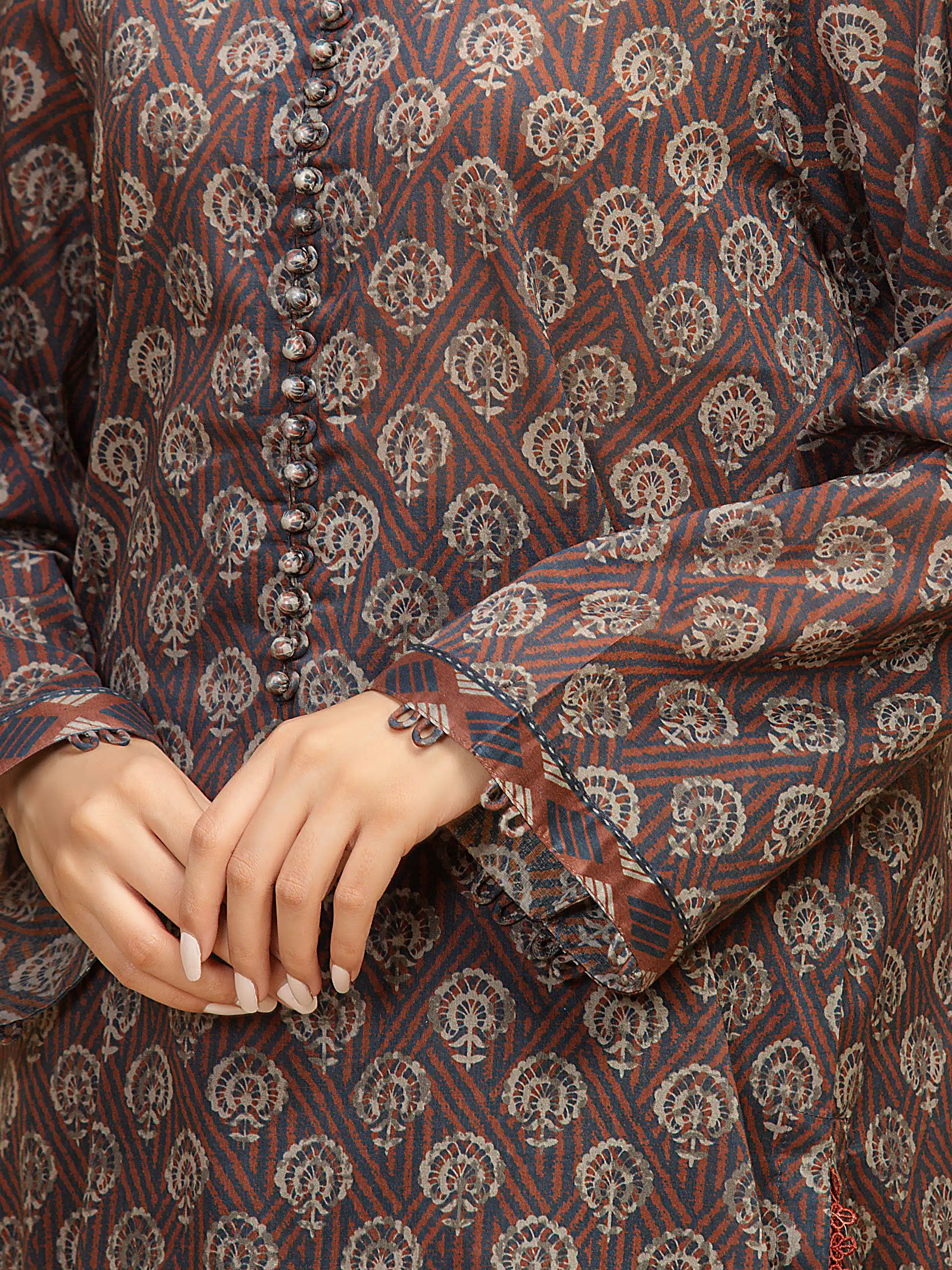 Printed Khaddar Suit - EWU5A3-36127-3P - Image 4