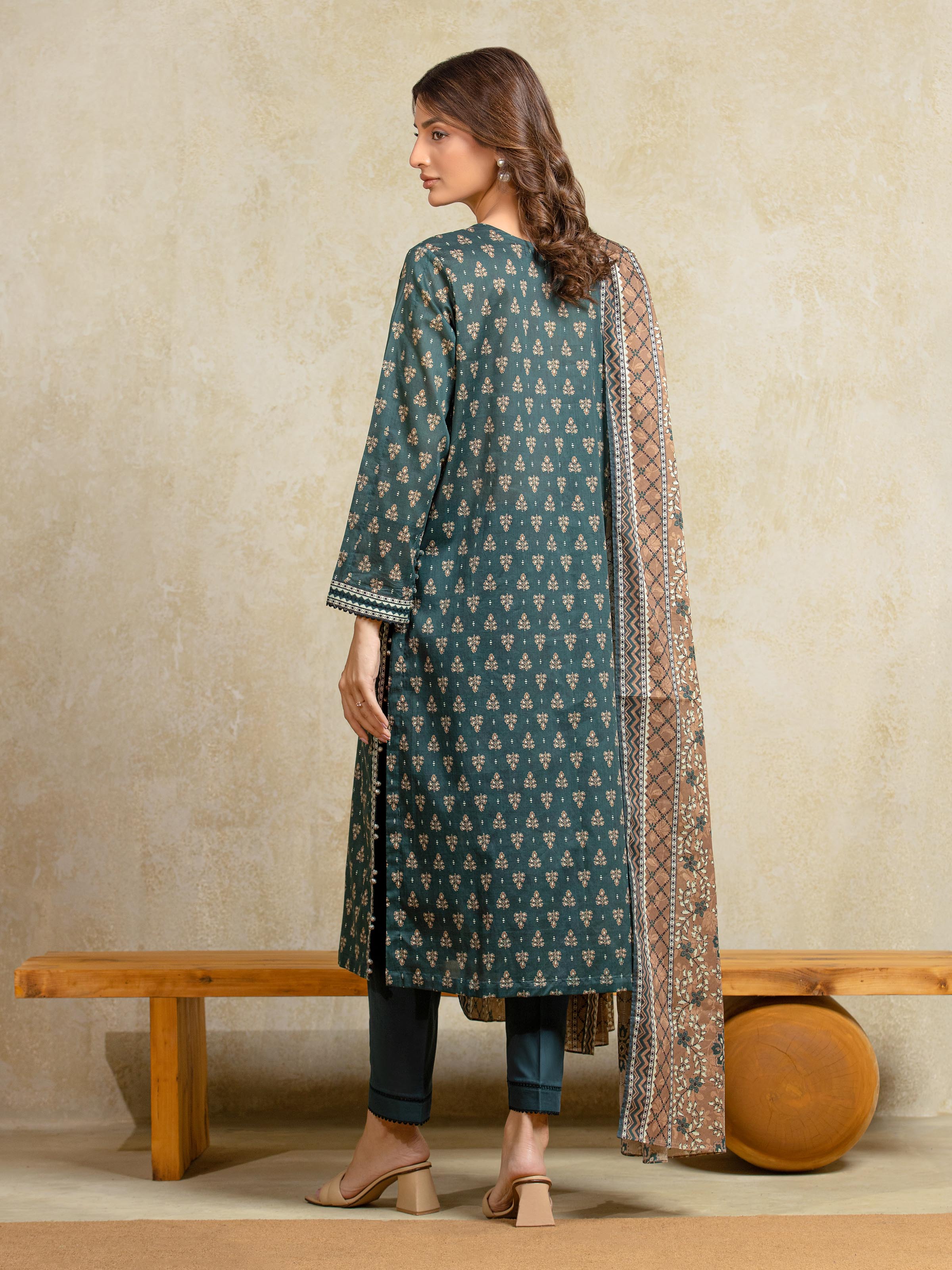 Printed Khaddar Suit - EWU5A3-35933-3P - Image 6