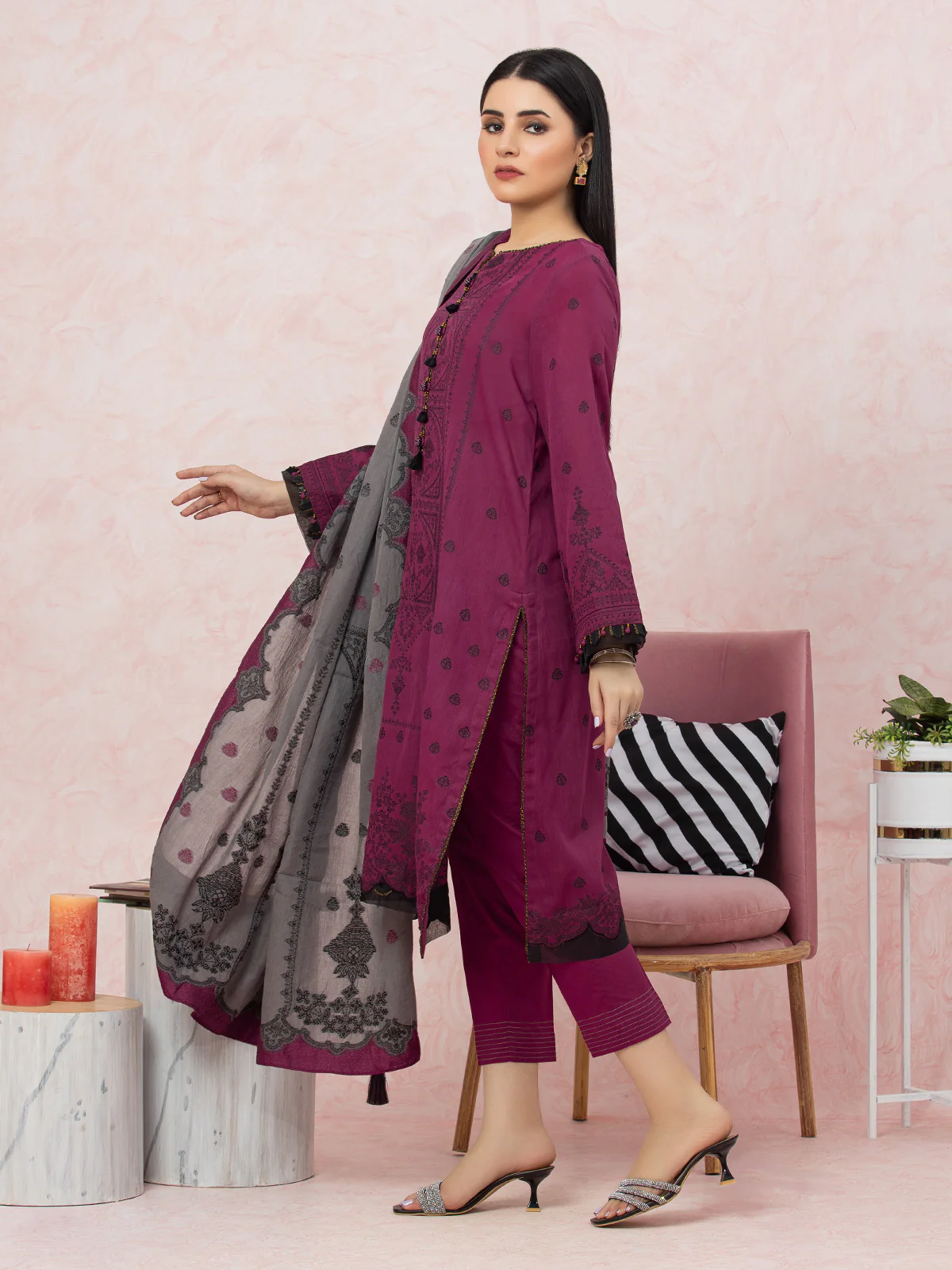 Embroidered Jacquard Suit - EWU24V3-26620-3P - Image 3