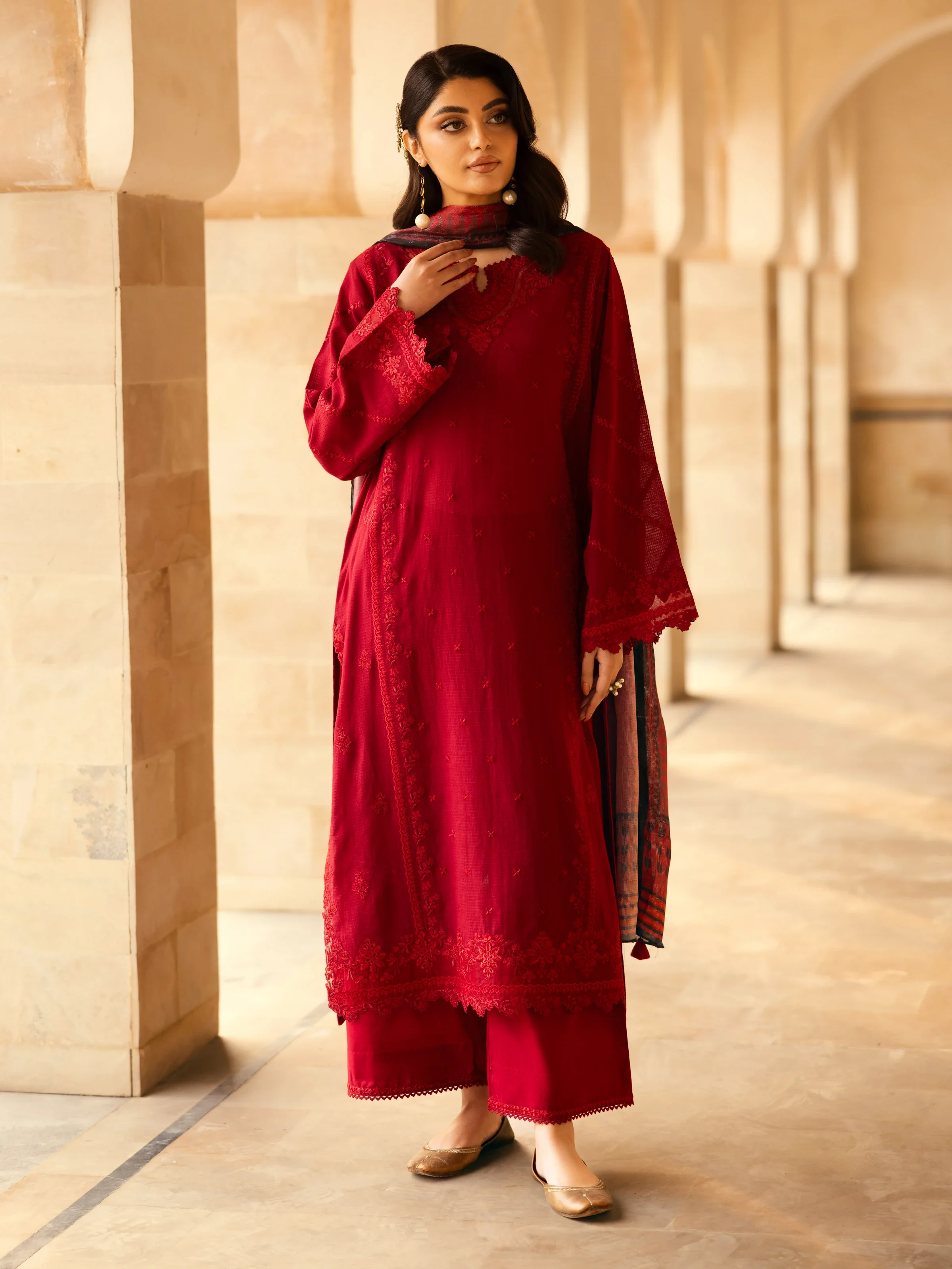 Embroidered Lawn Suit - EWU5V1-31240-3P