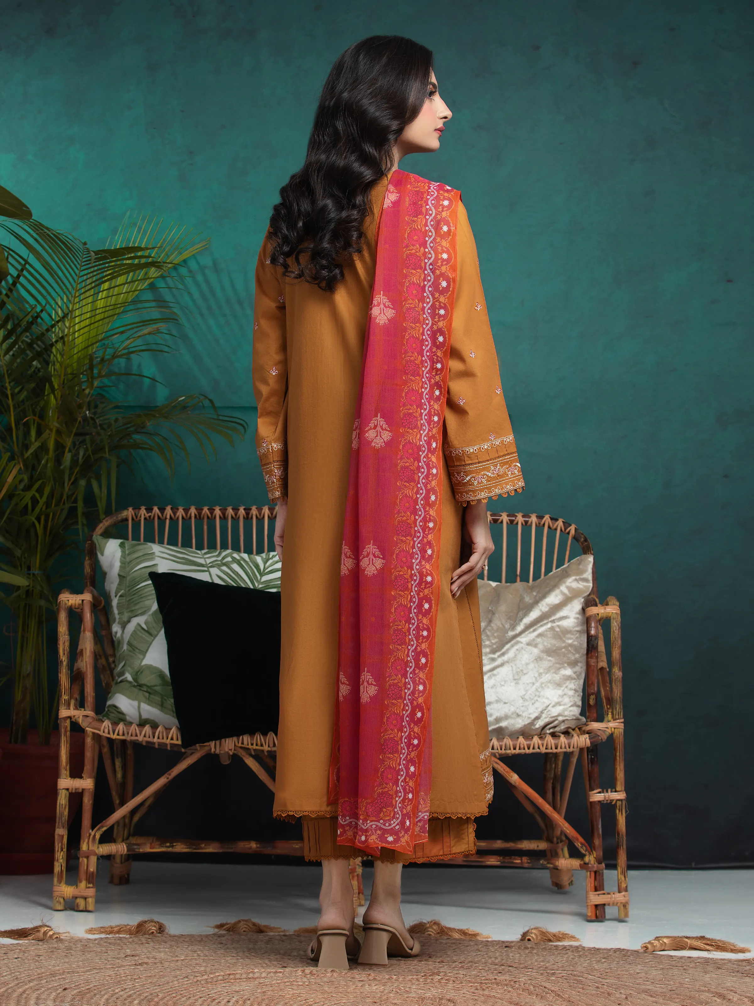 Embroidered Cambric Suit - EWU5V2-31005-3P - Image 2