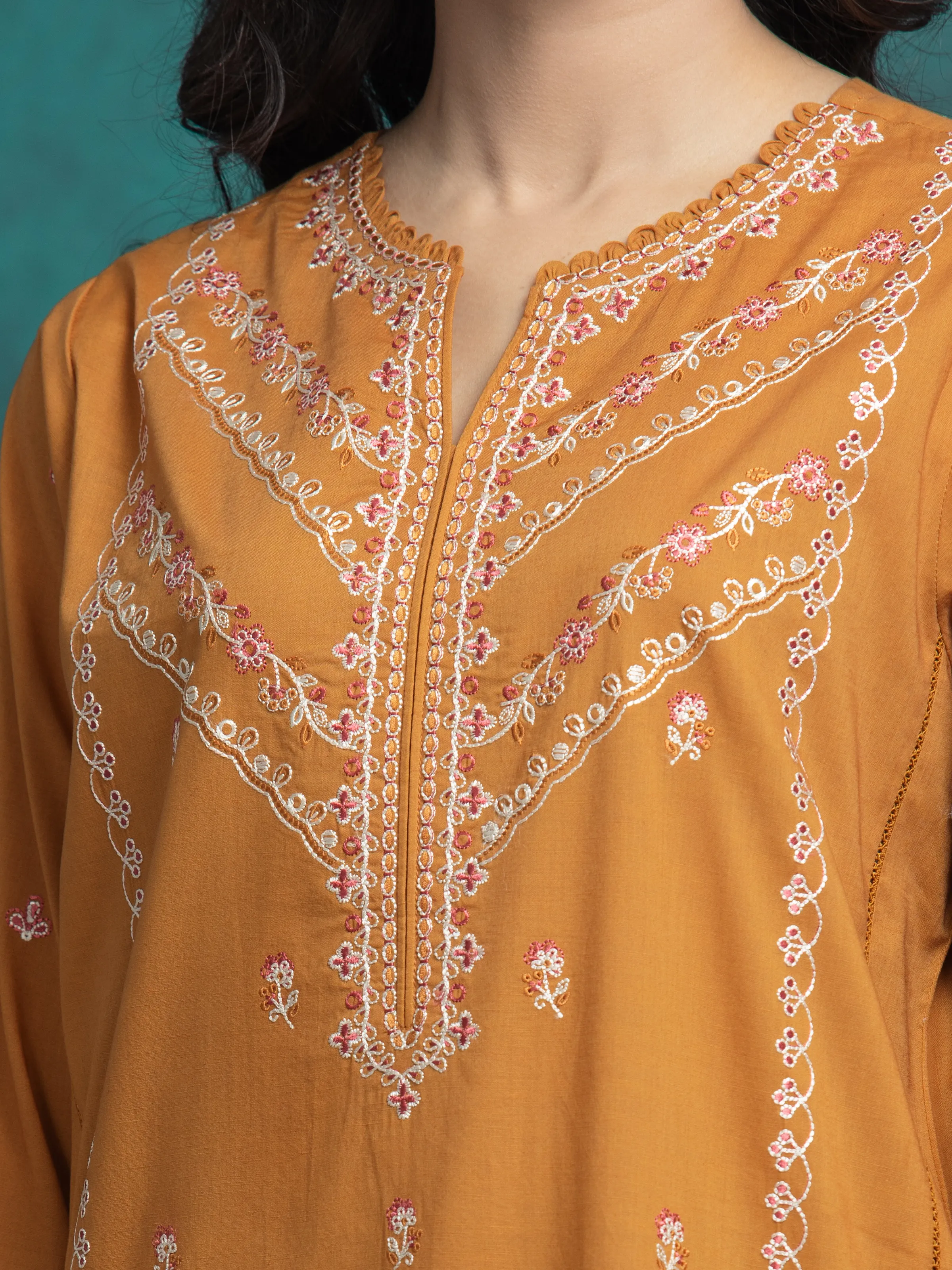 Embroidered Cambric Suit - EWU5V2-31005-3P - Image 4