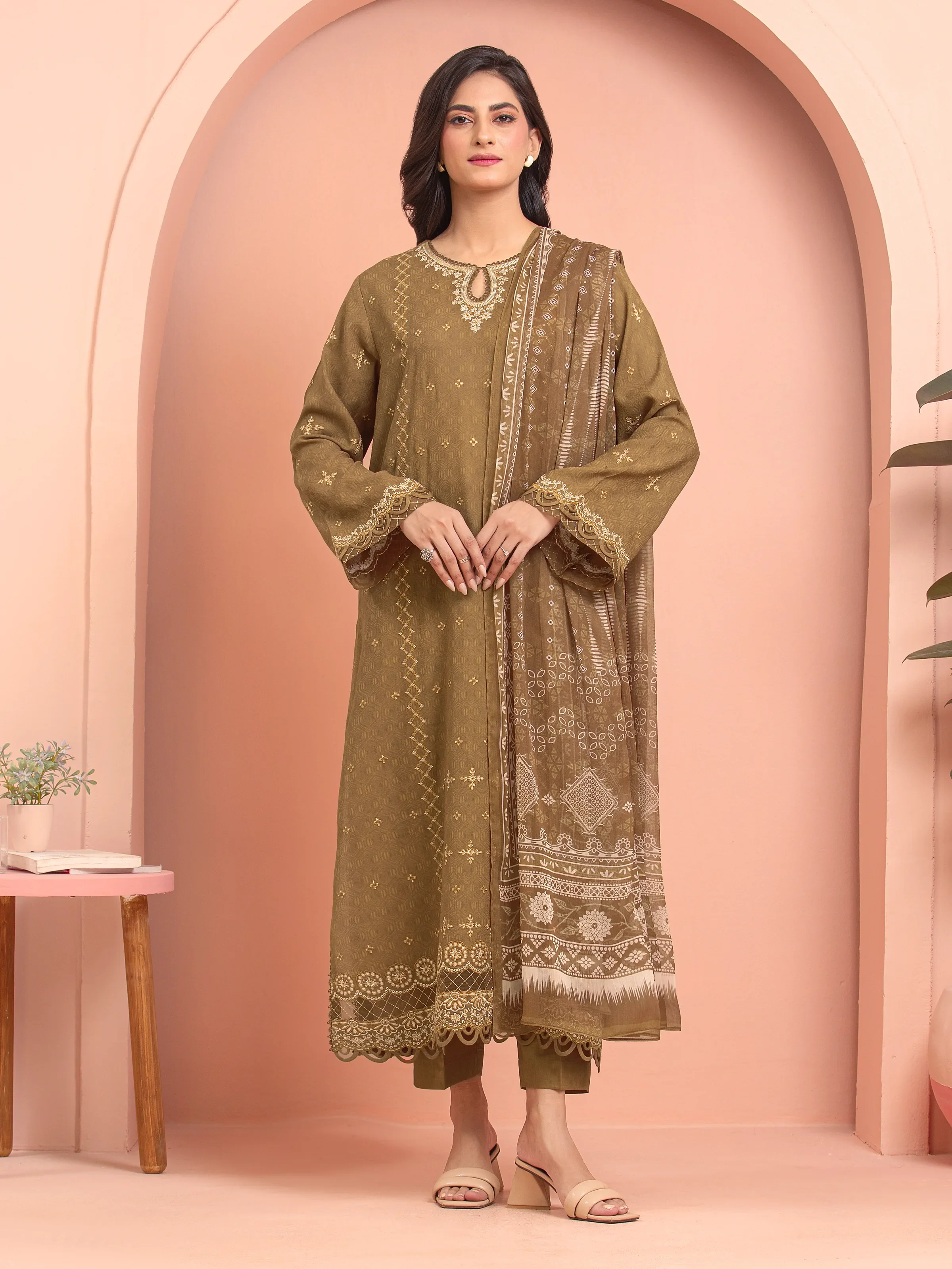 Embroidered Dobby Suit - EWU5V7-30261-3P