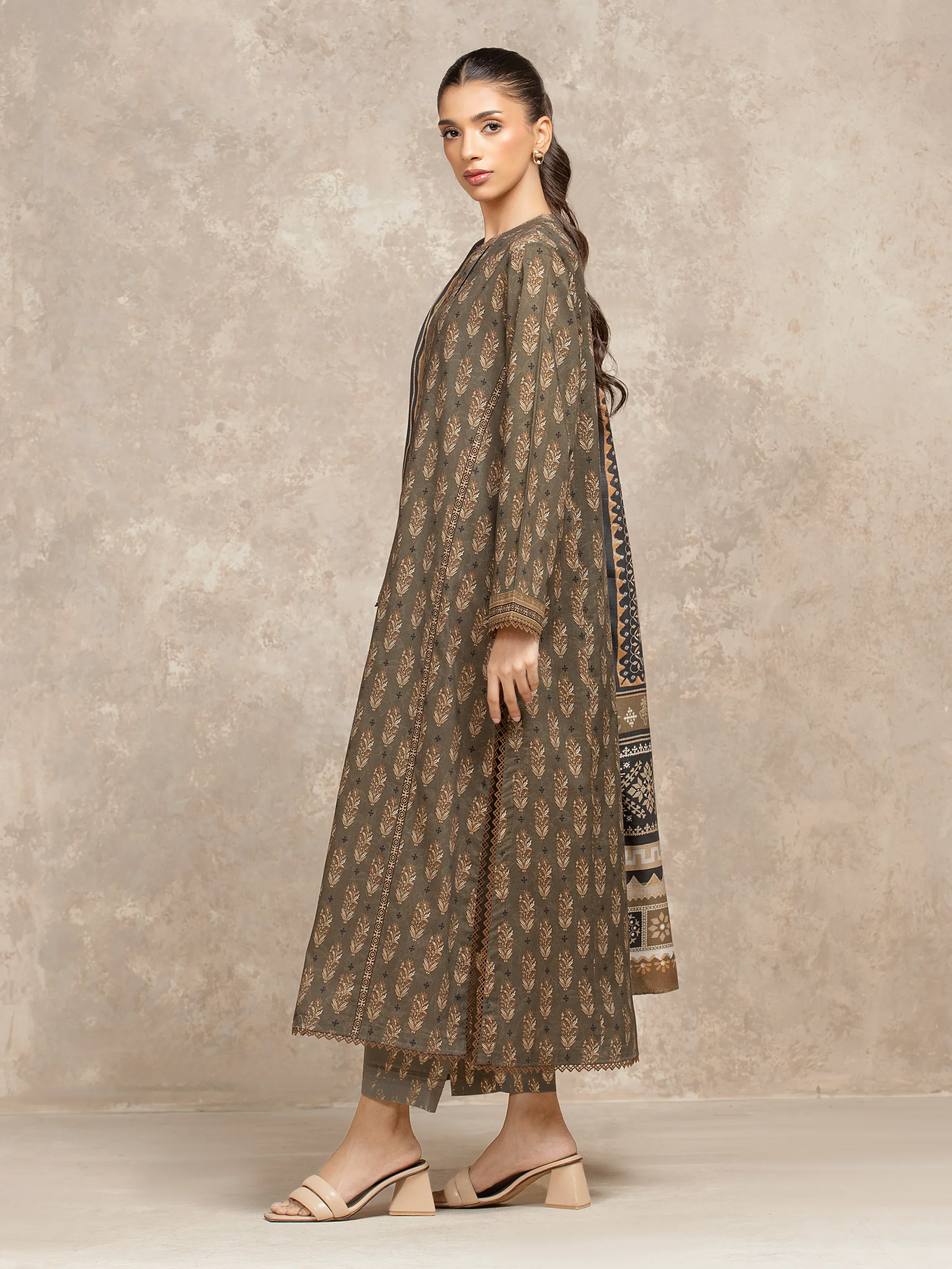Printed Khaddar Suit - EWU5M3-005-3P - Image 5