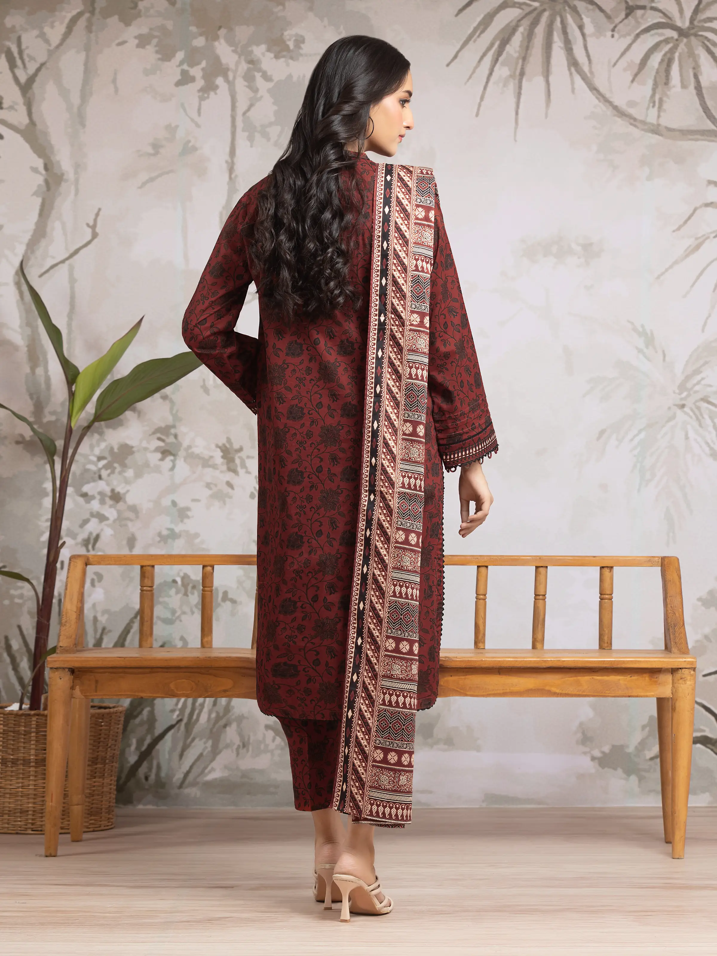 Printed Khaddar Suit - EWU24A3-29611-3P - Image 2