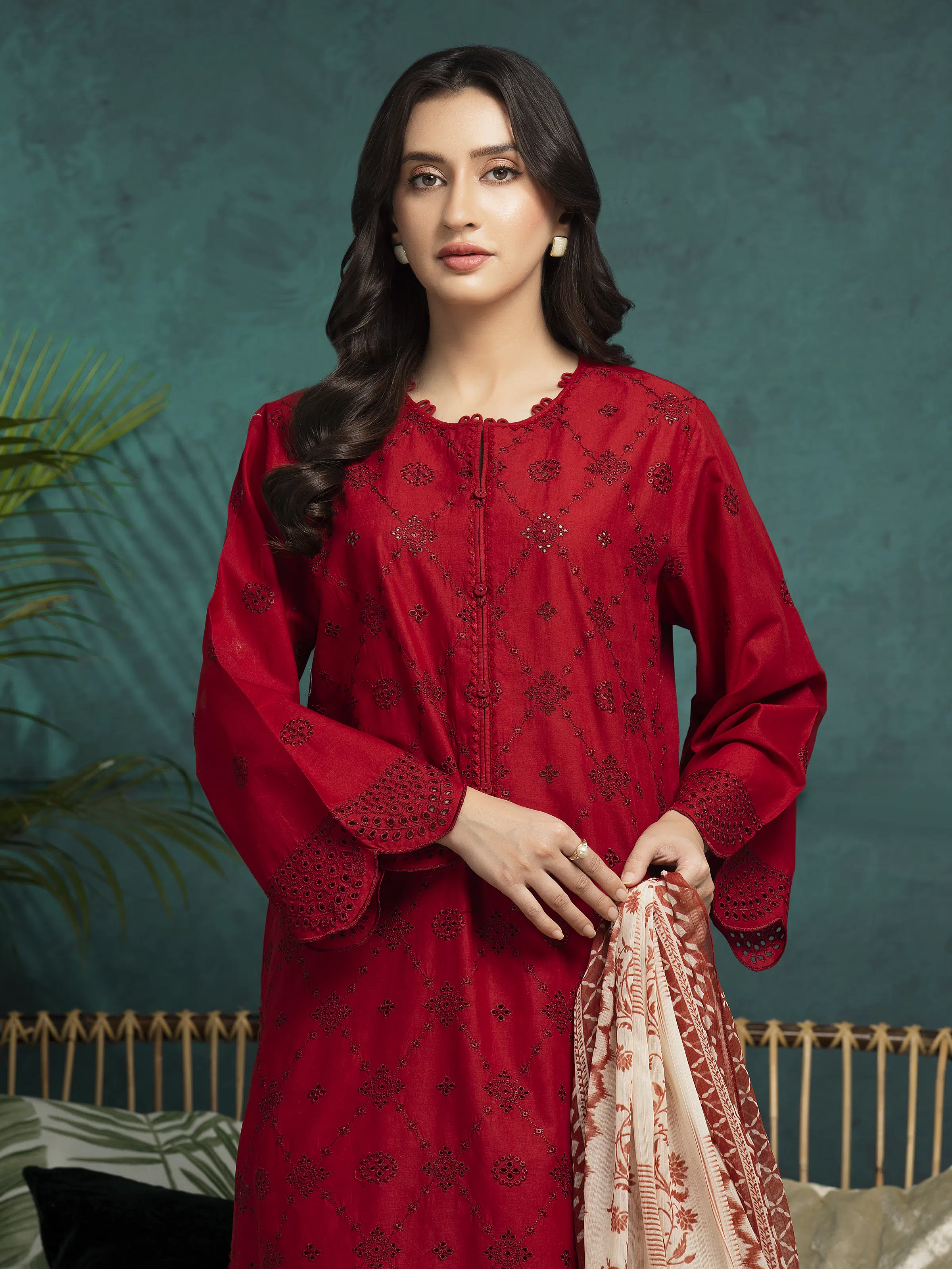 Embroidered Cambric Suit - EWU5V2-31029-3P - Image 4