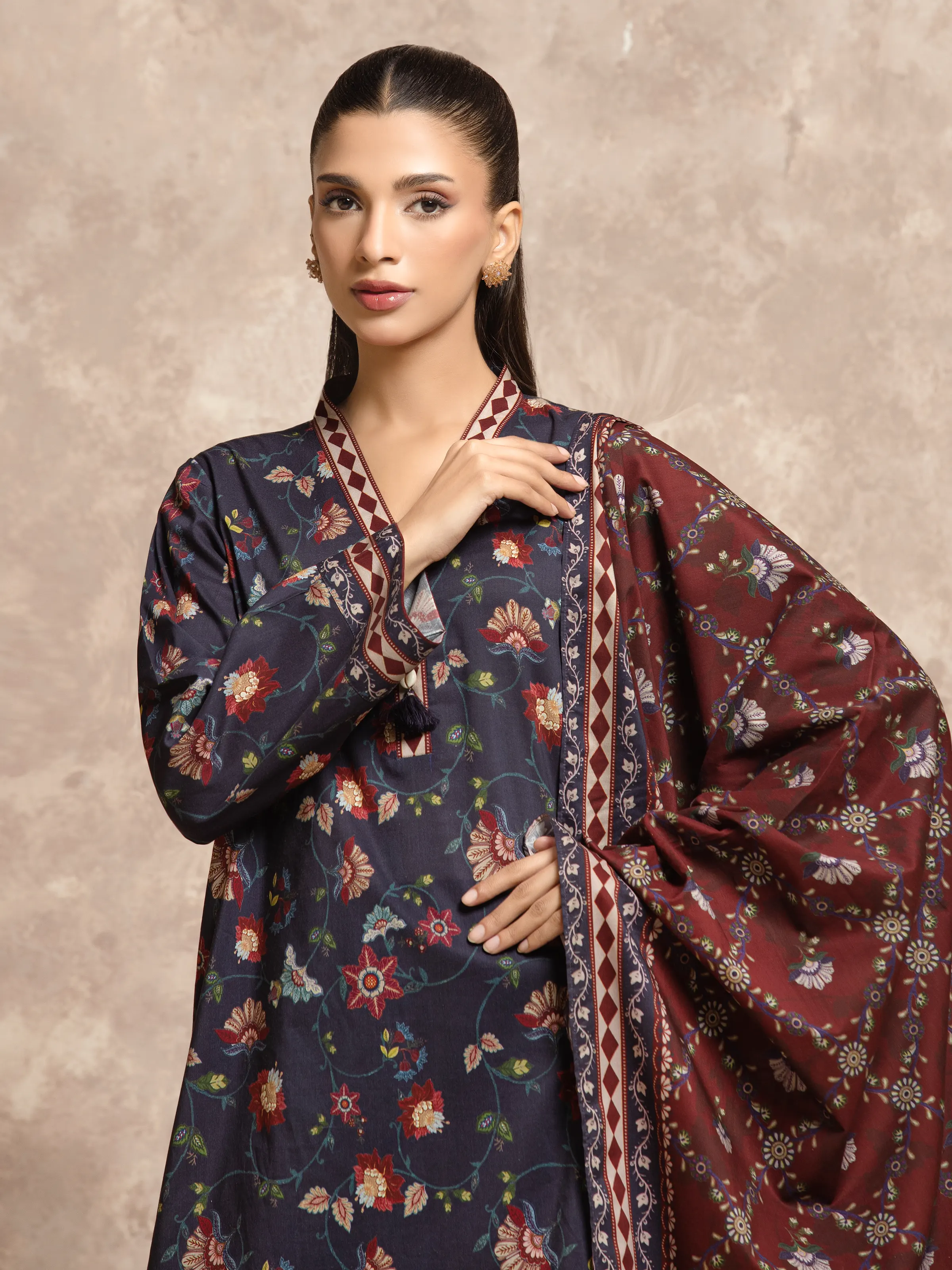 Printed Khaddar Suit - EWU5A3-36028-3P - Image 2