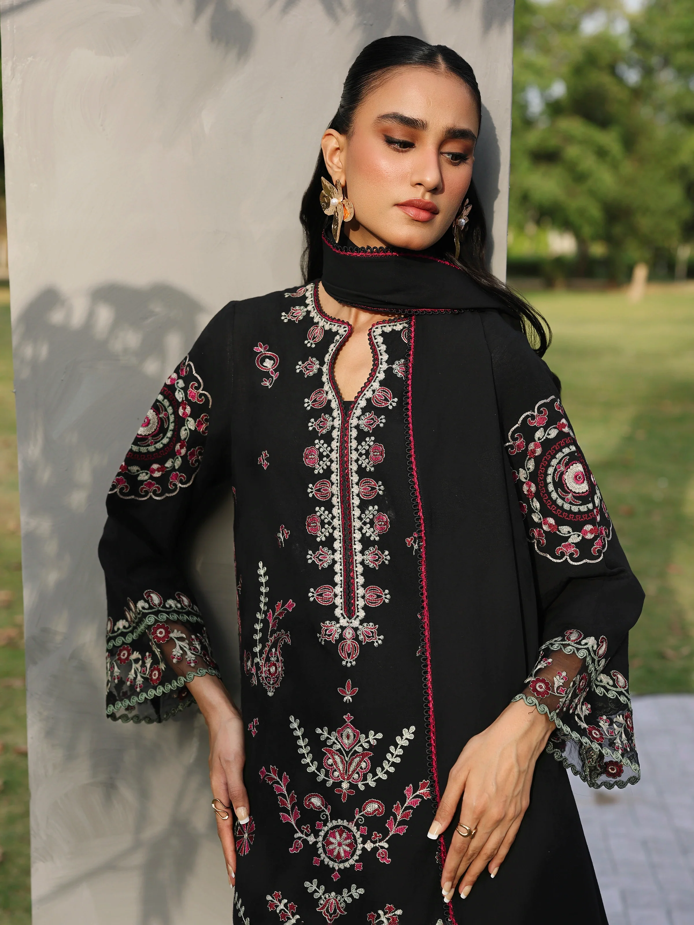 Embroidered Jacquard Suit - EWU6V3-33466-3P - Image 2