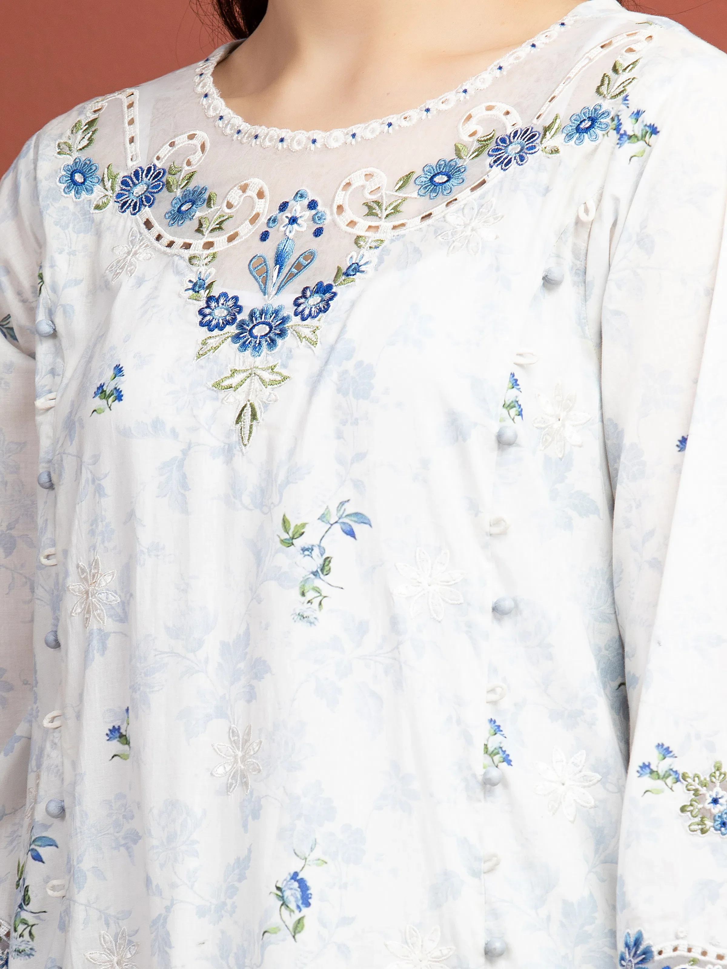 Embroidered Lawn Shirt Trouser - EWU5V1-31491ST - Image 2