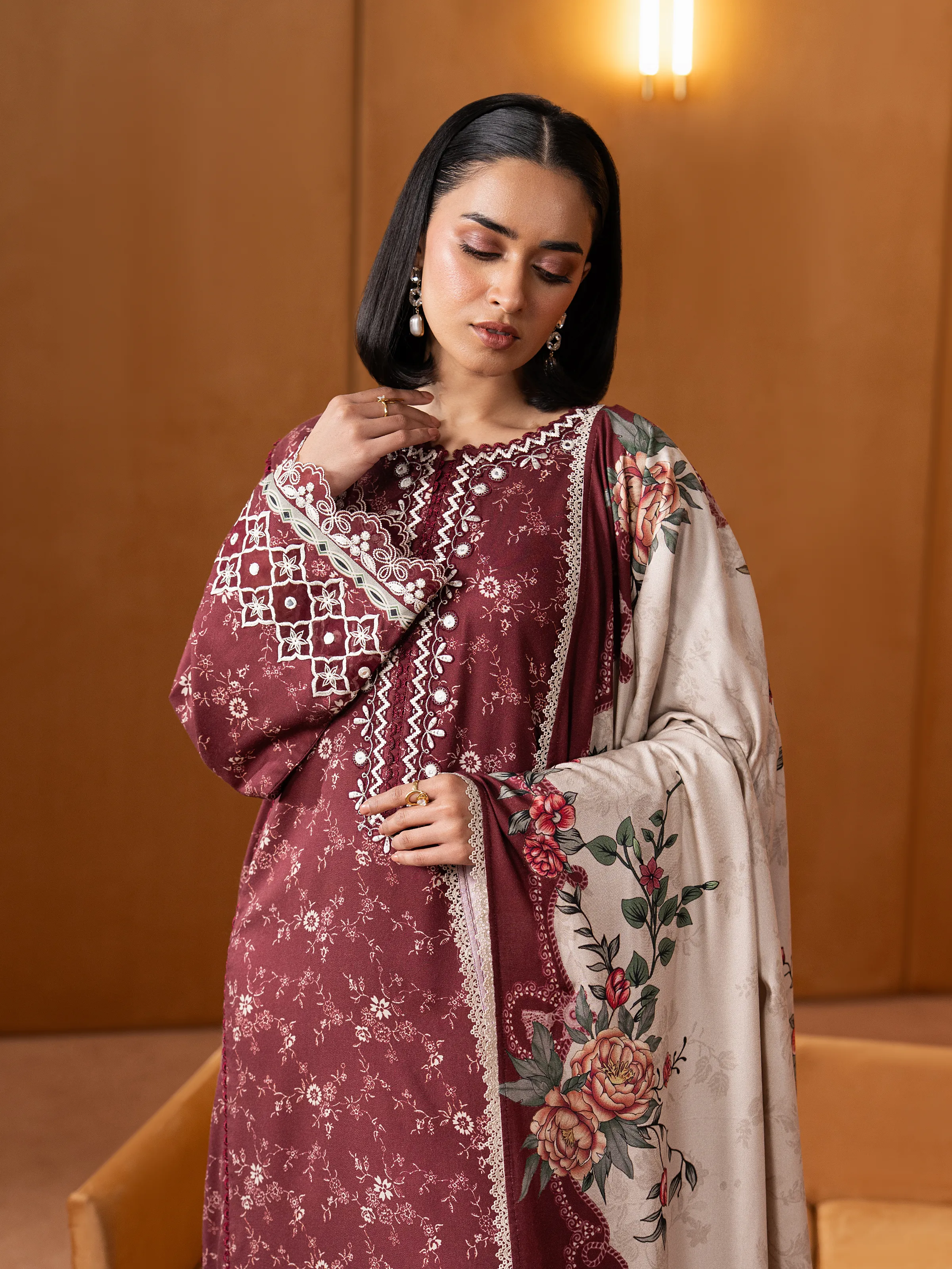 Embroidered Viscose Suit - EWU5V20-32086-3P - Image 2