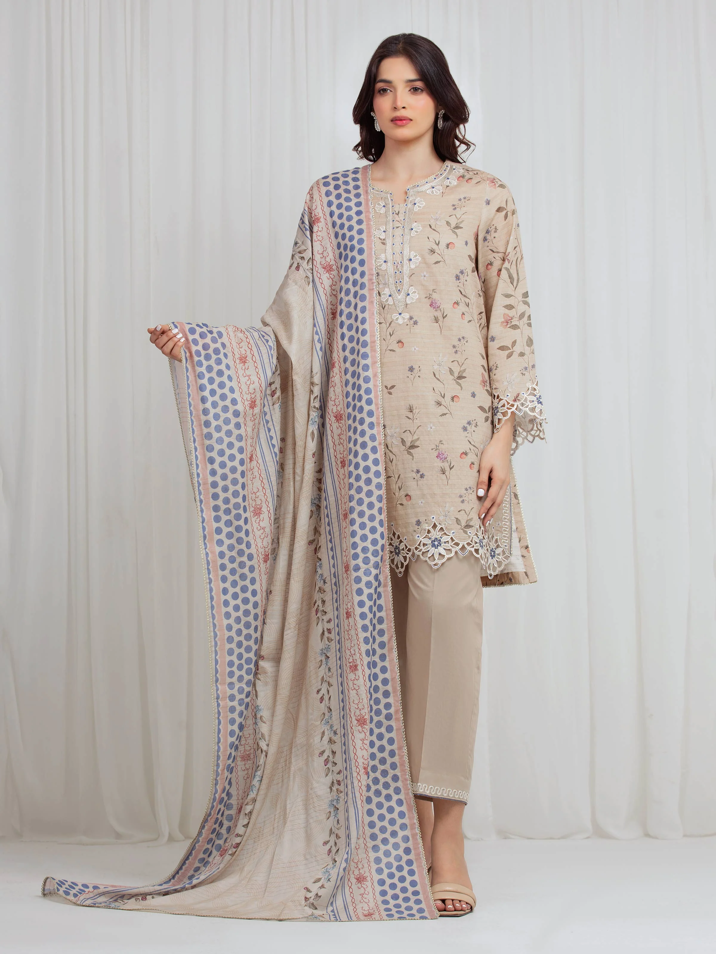 Embroidered Zari Lawn Suit - EWU6V23-33406-3P