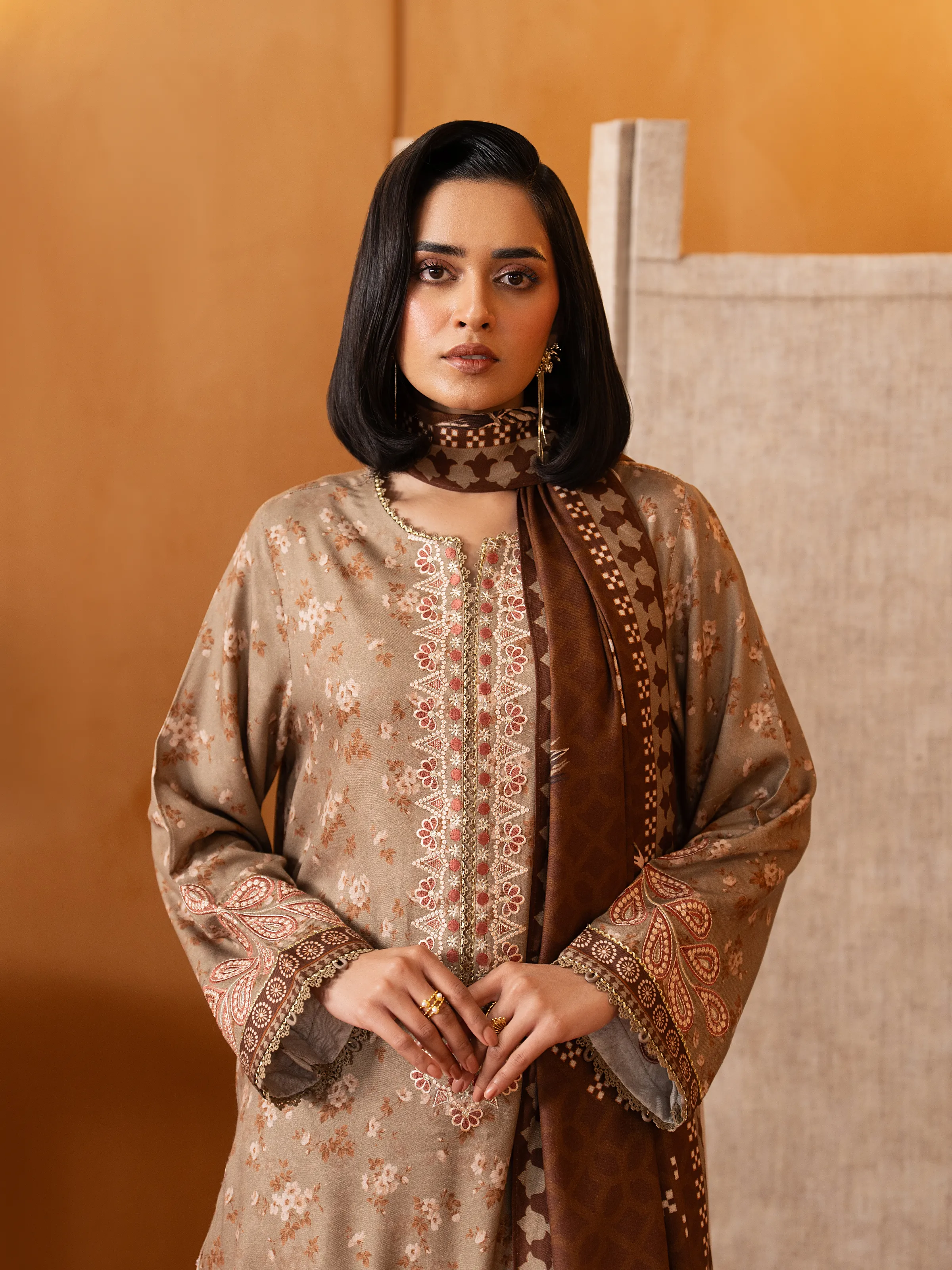 Embroidered Twill Viscose Suit - EWU5V20-32089-3P - Image 2