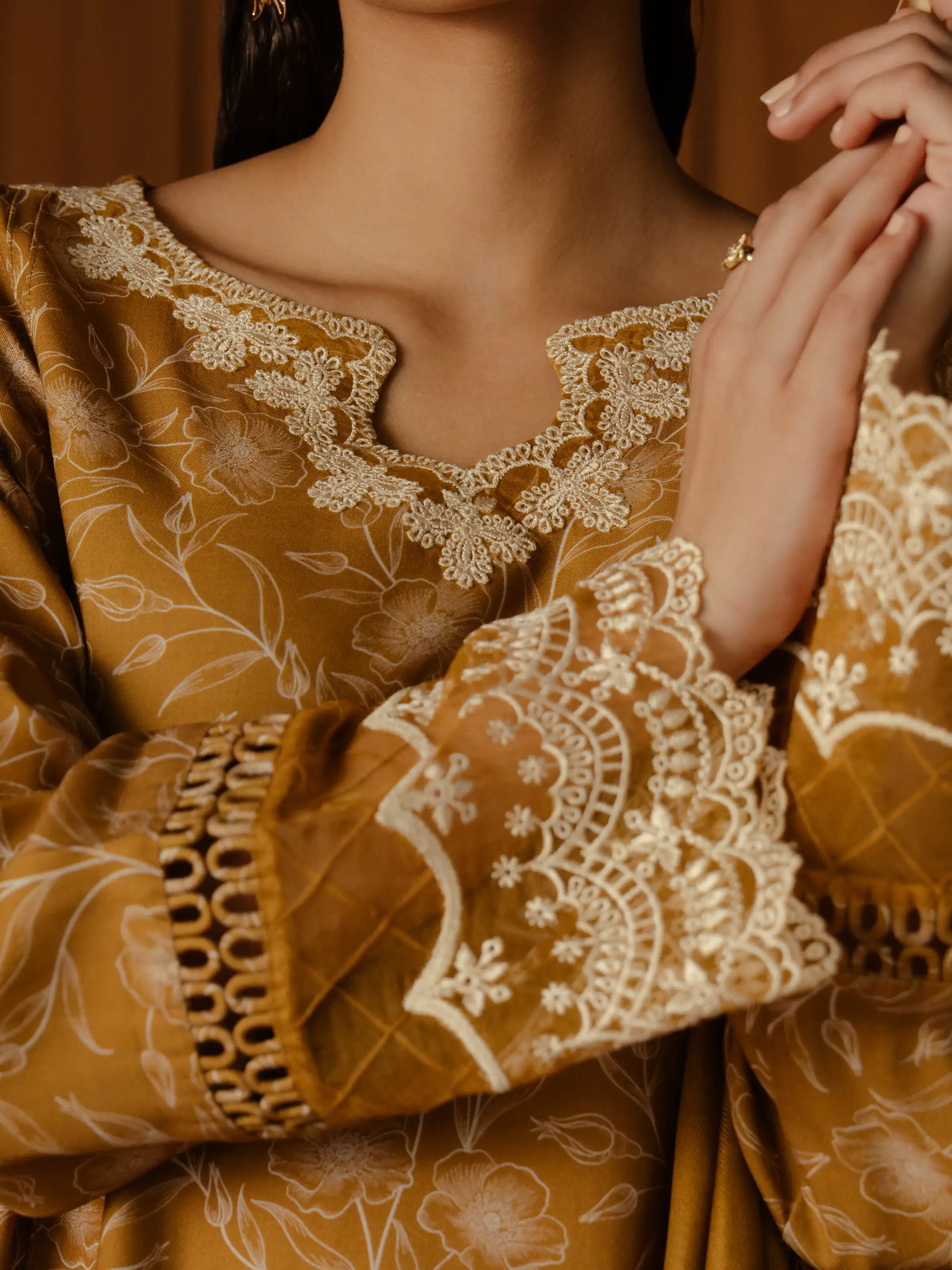 Embroidered Marina Twill Suit - EWU24V14-30178-3P - Image 5