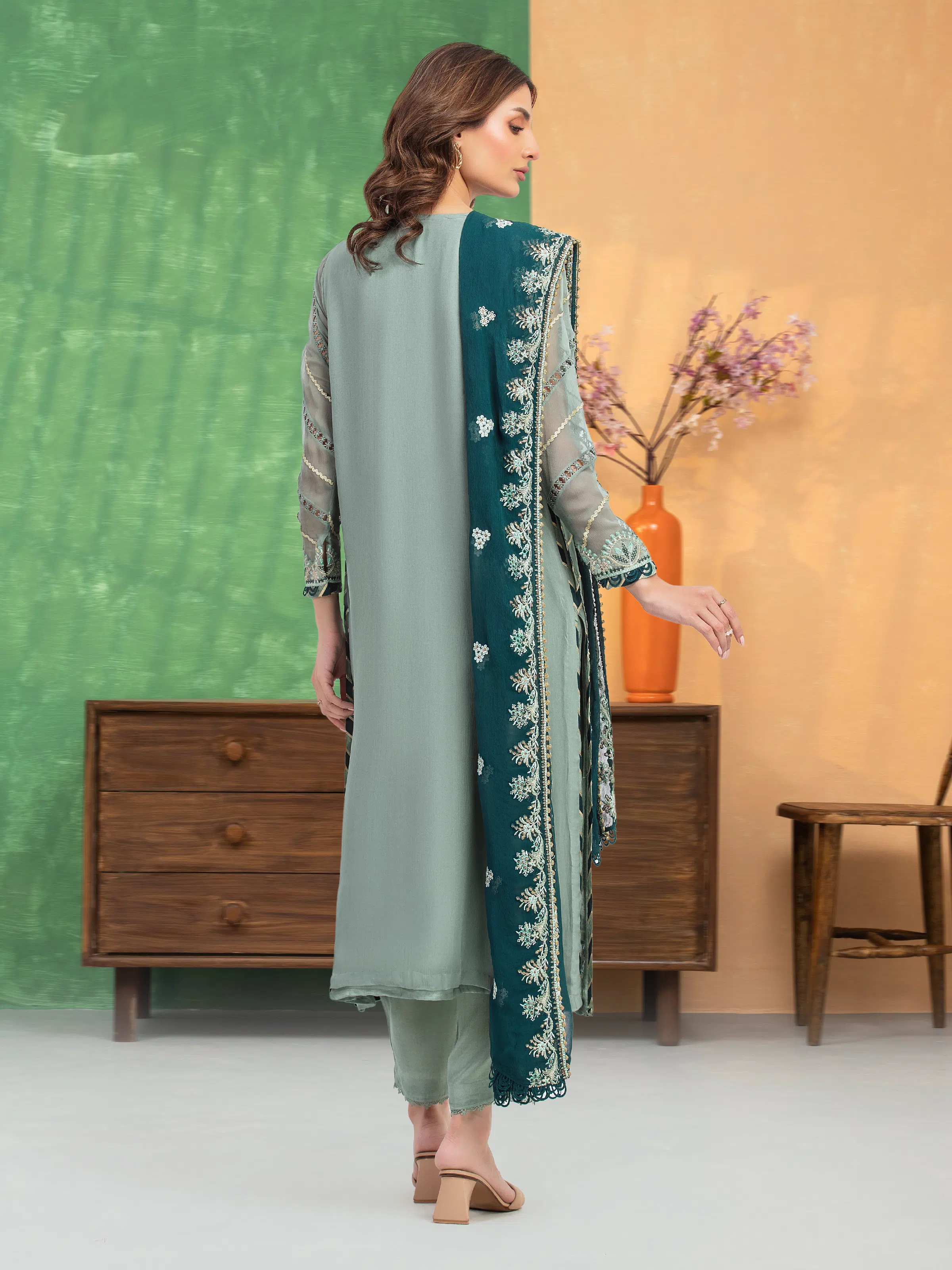 Embroidered Chiffon Suit - EWU5V5-31307-3P - Image 5