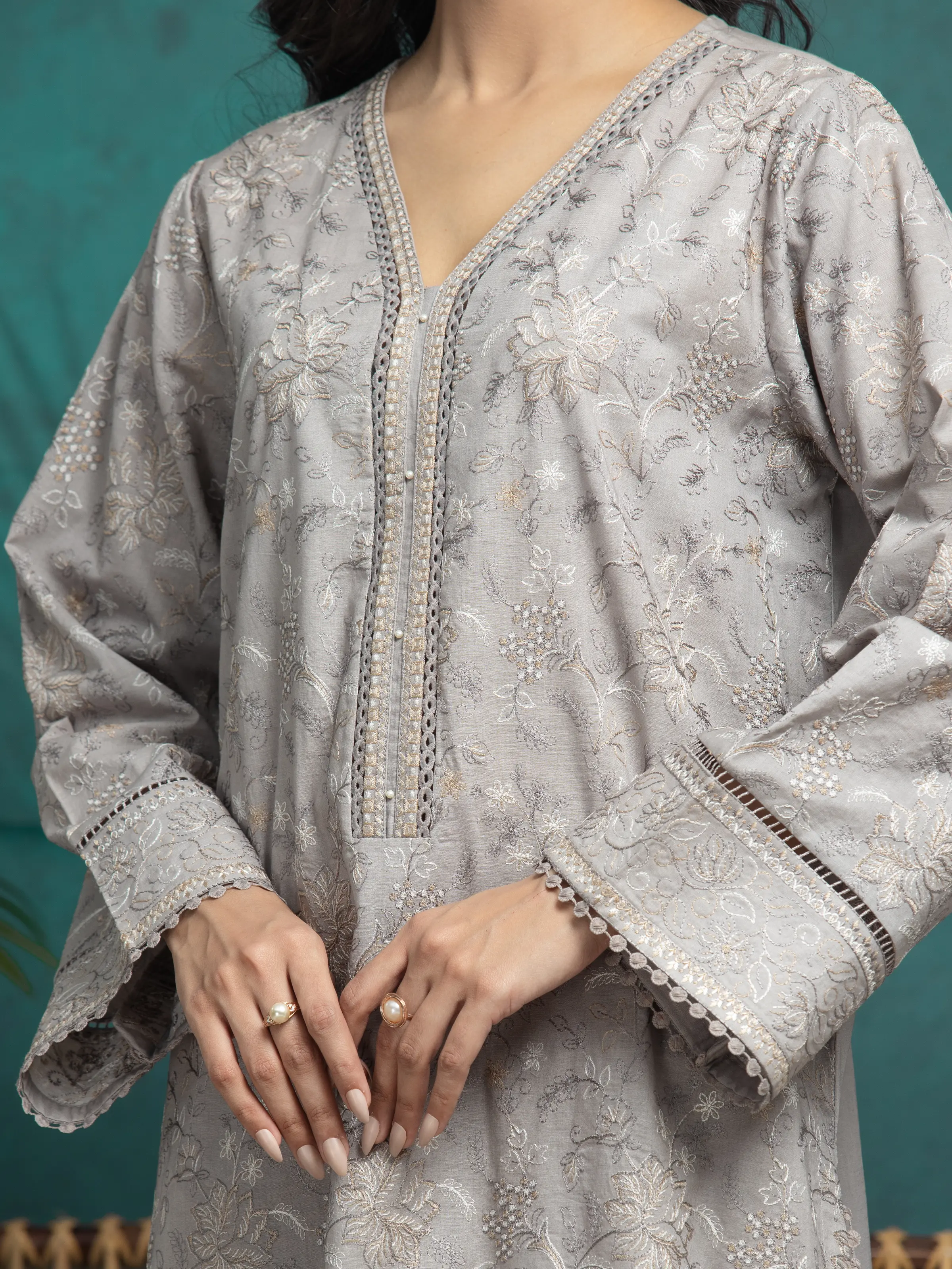 Embroidered Cambric Suit - EWU24V2-31014-3P - Image 3
