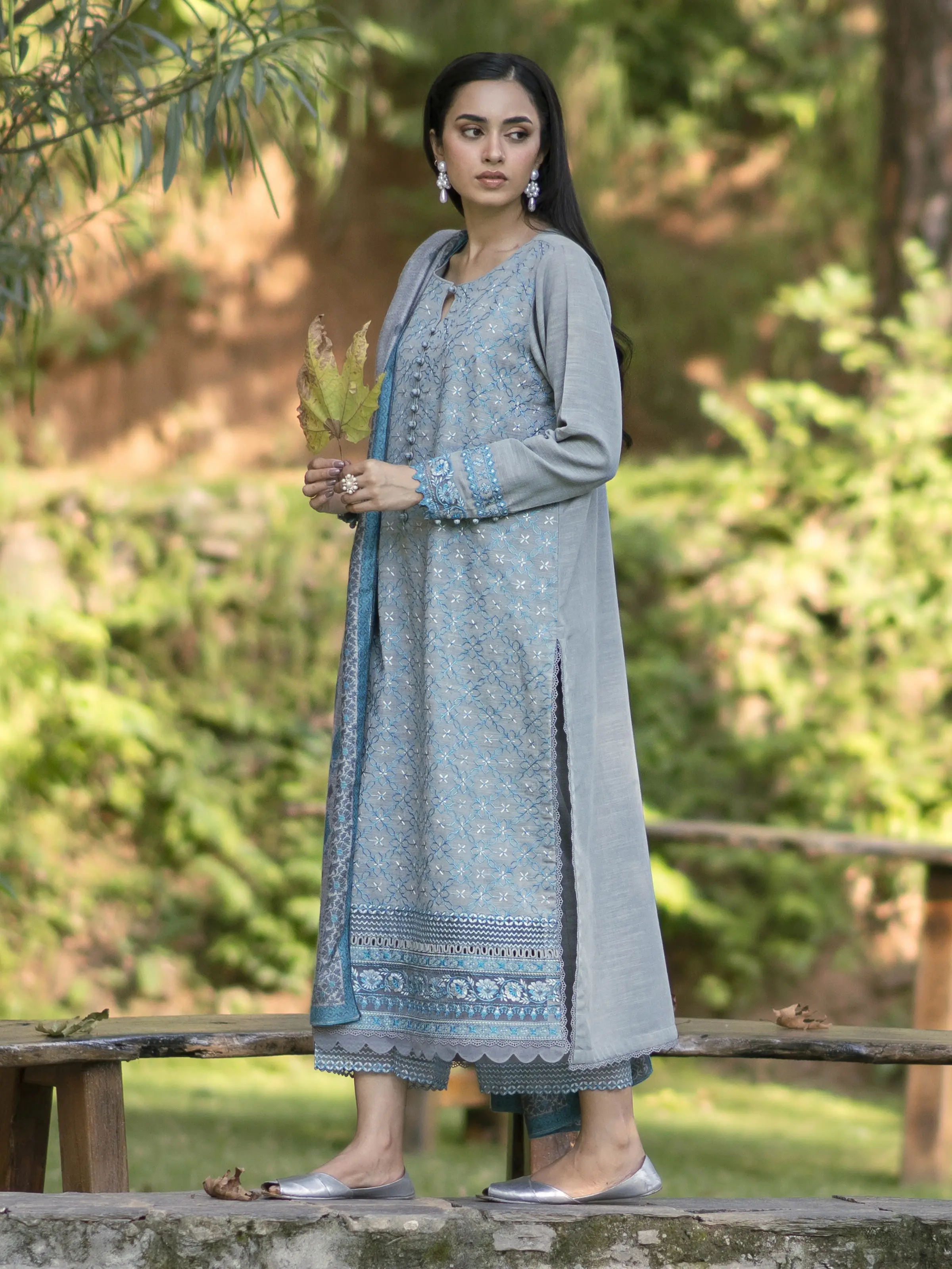 Embroidered Marina Twill Suit - EWU24V14-30215-3P - Image 3