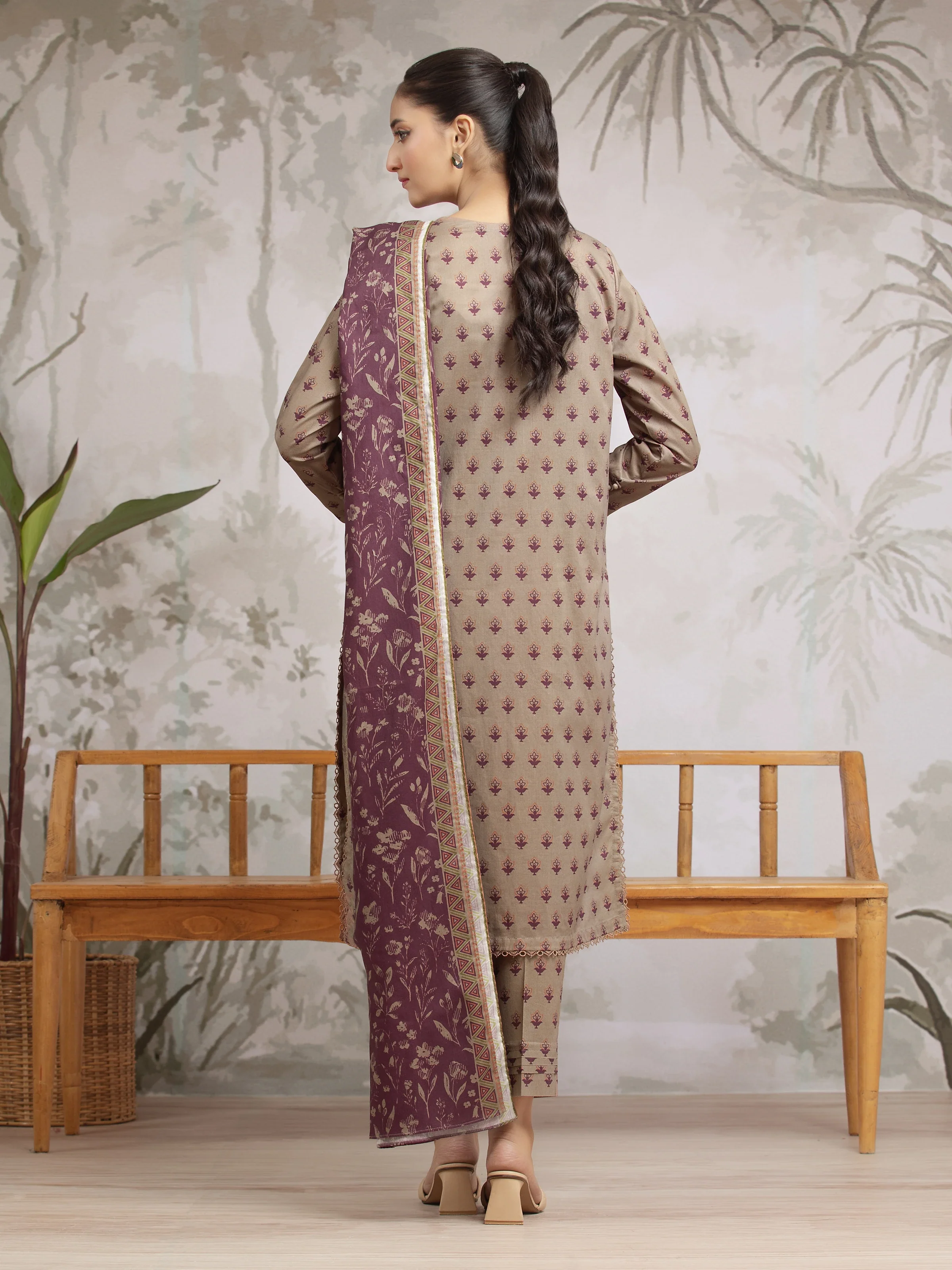 Printed Khaddar Suit - EWU24A3-29602-3P - Image 2