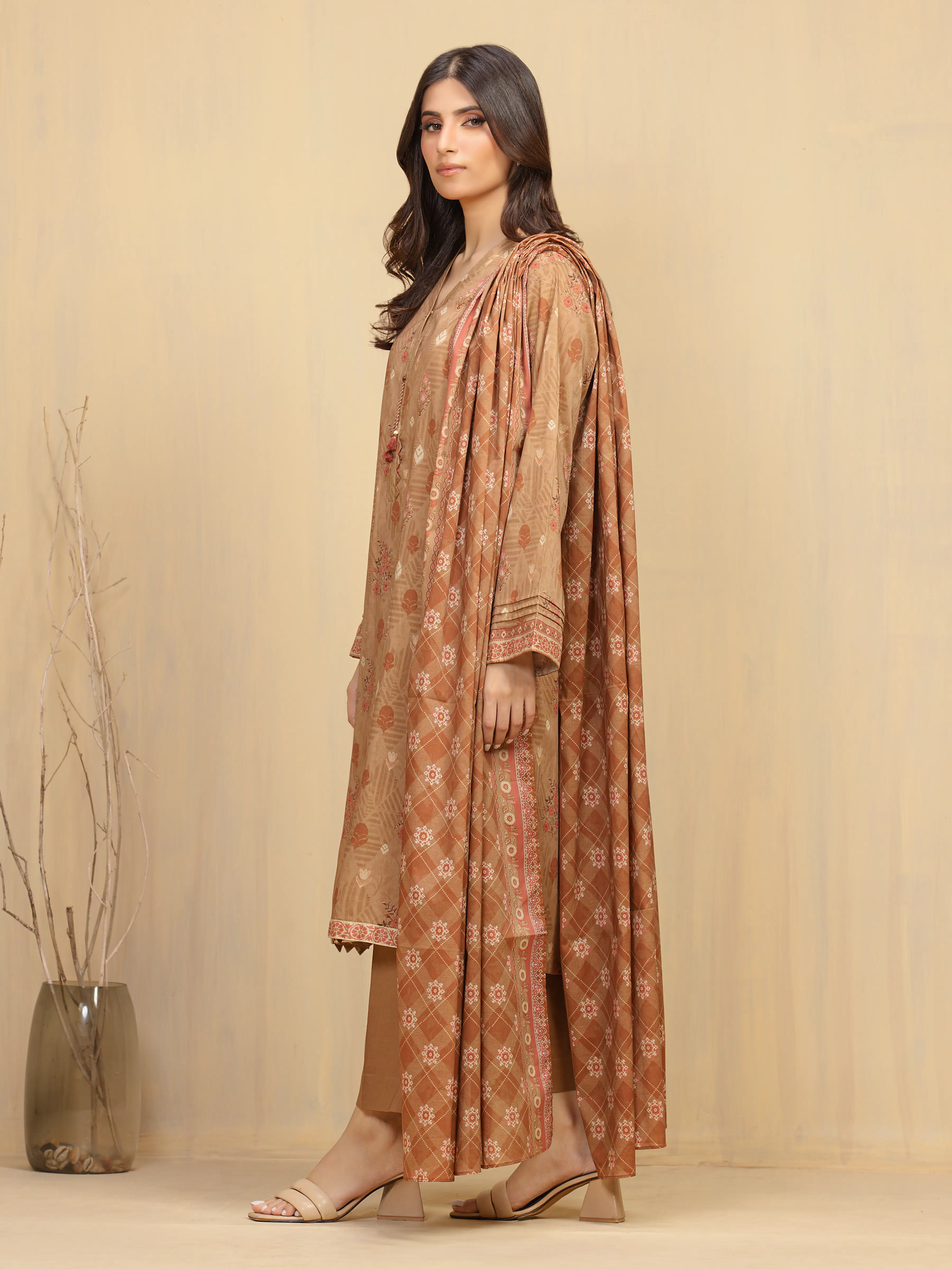 Printed Khaddar Suit - EWU5A3-36018-3P - Image 5