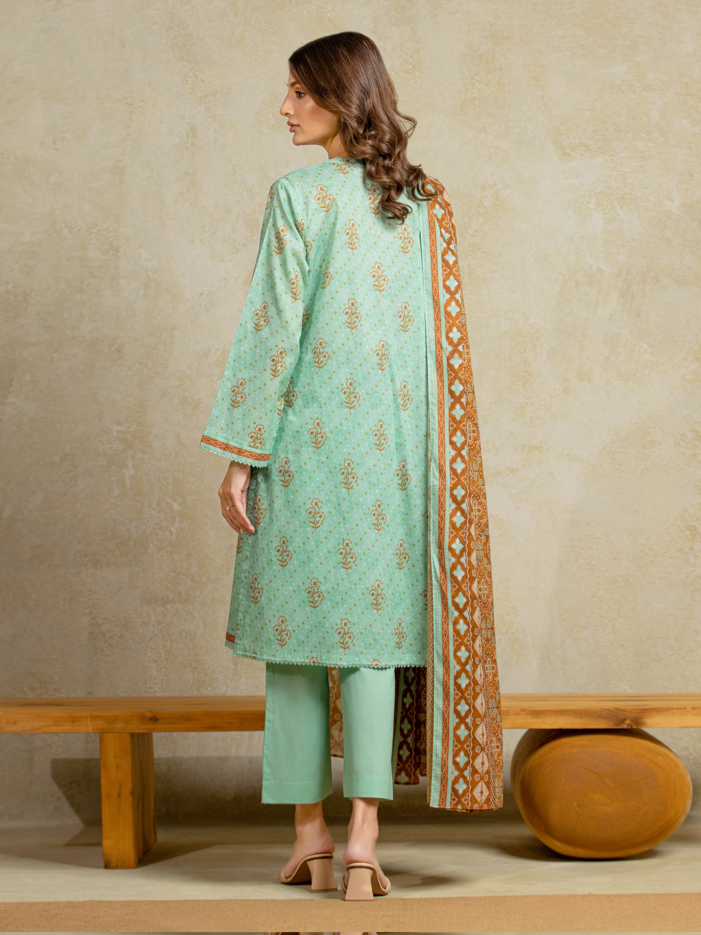 Printed Khaddar Suit - EWU5A3-35975-3P - Image 6