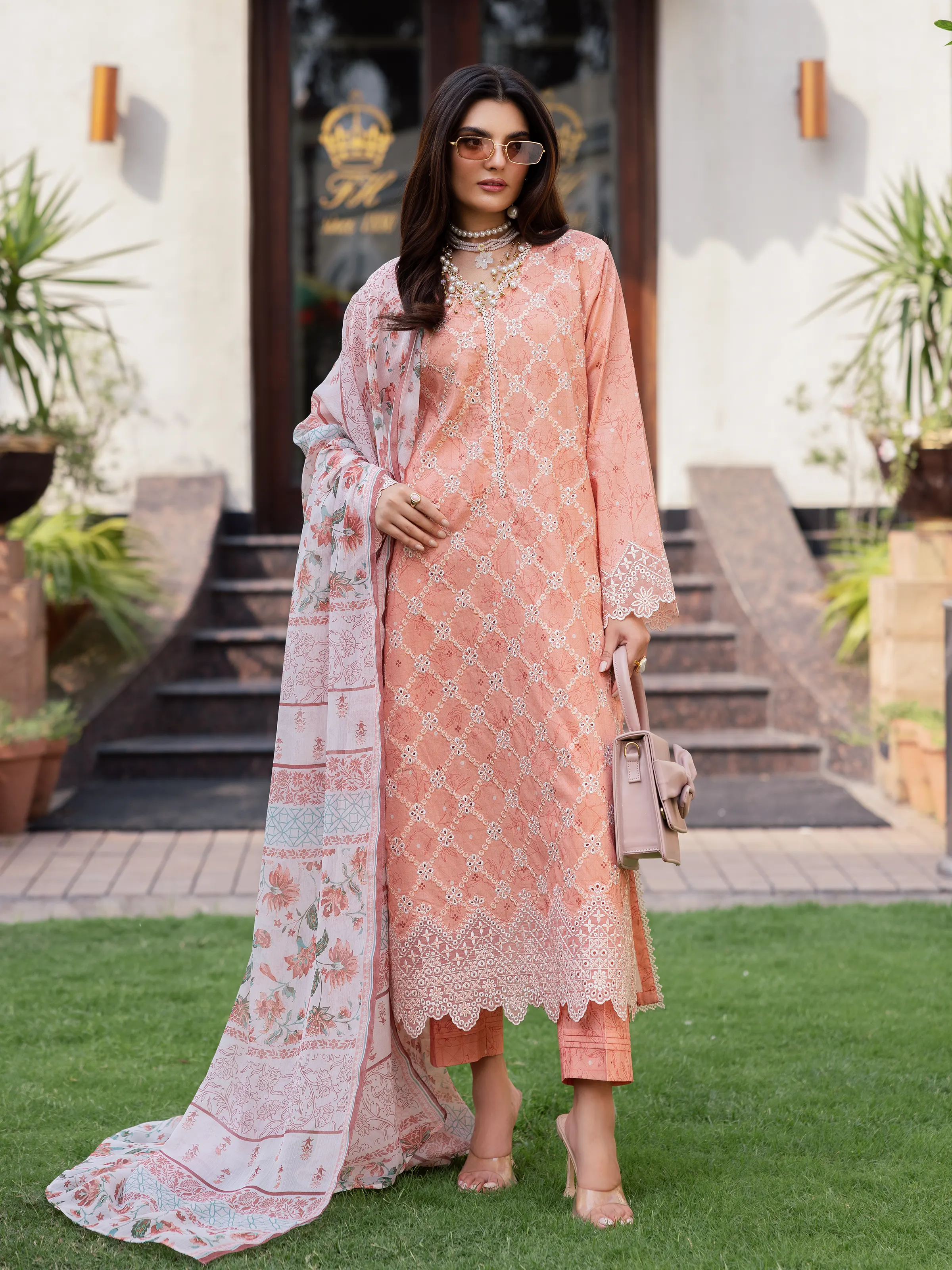 Embroidered Lawn Suit - EWU5V1-31400-3P - Image 3