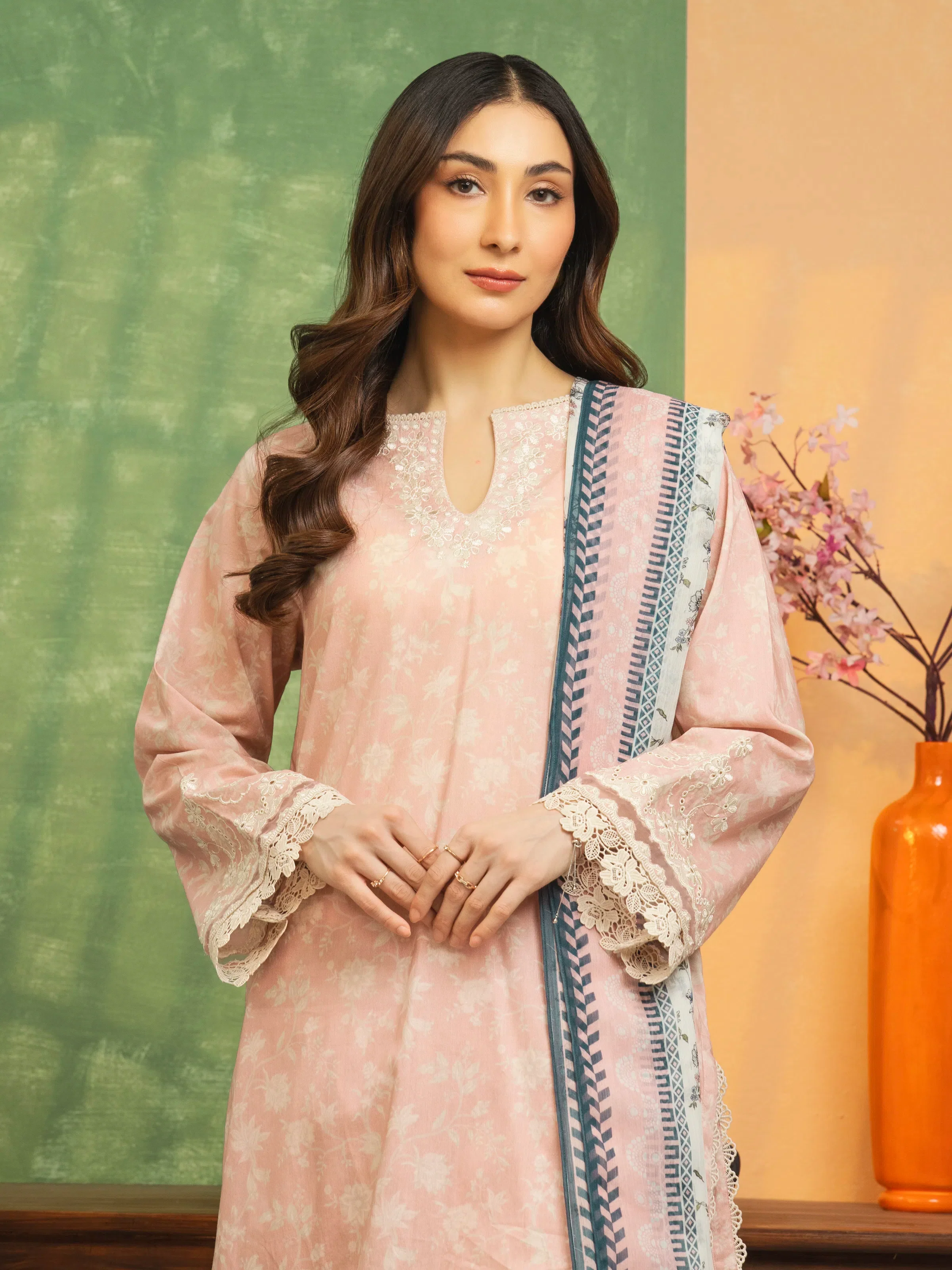 Embroidered Lawn Suit - EWU5V1-31404-3P - Image 2