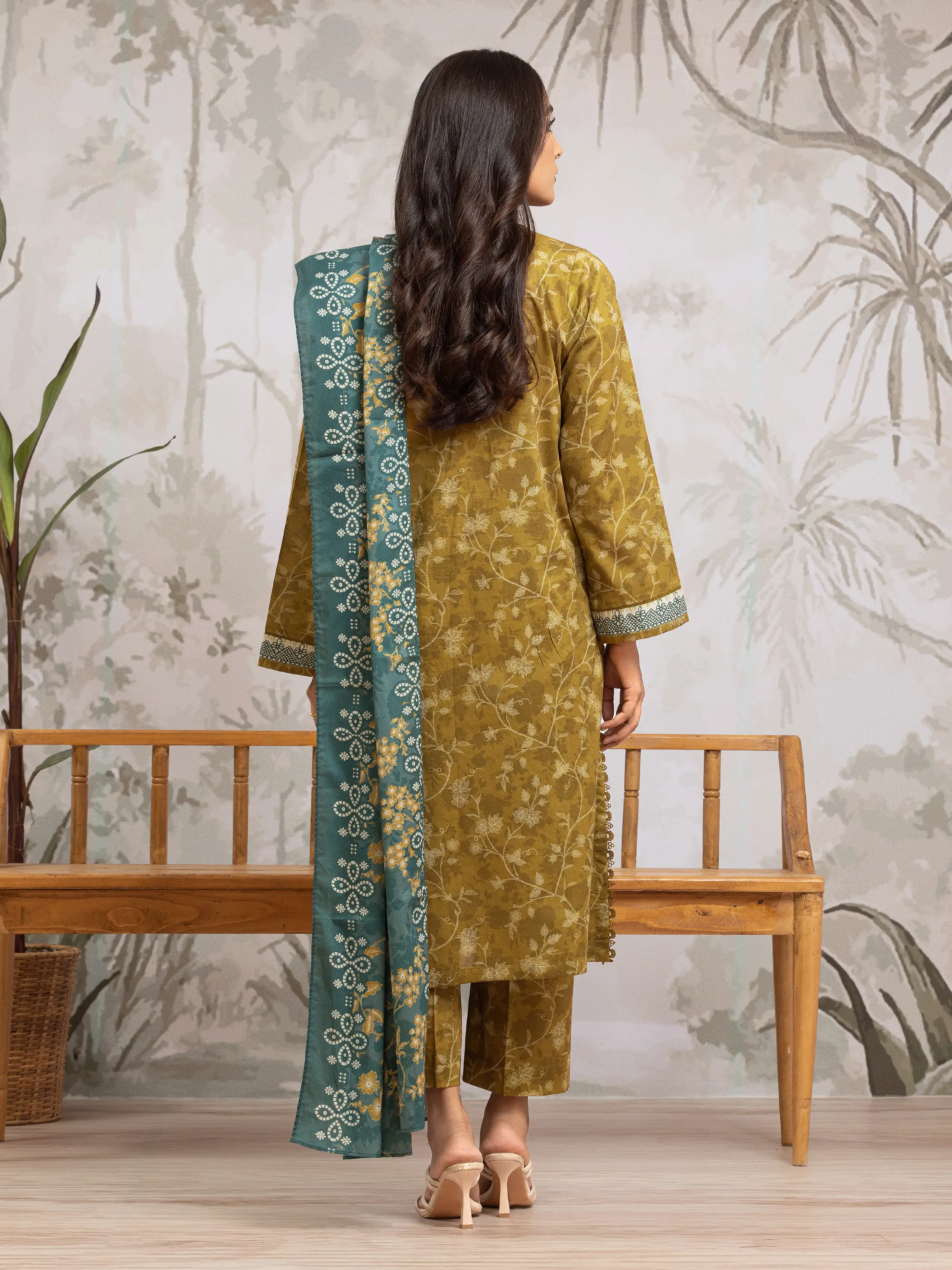 Printed Khaddar Suit - EWU24A3-29612-3P - Image 2
